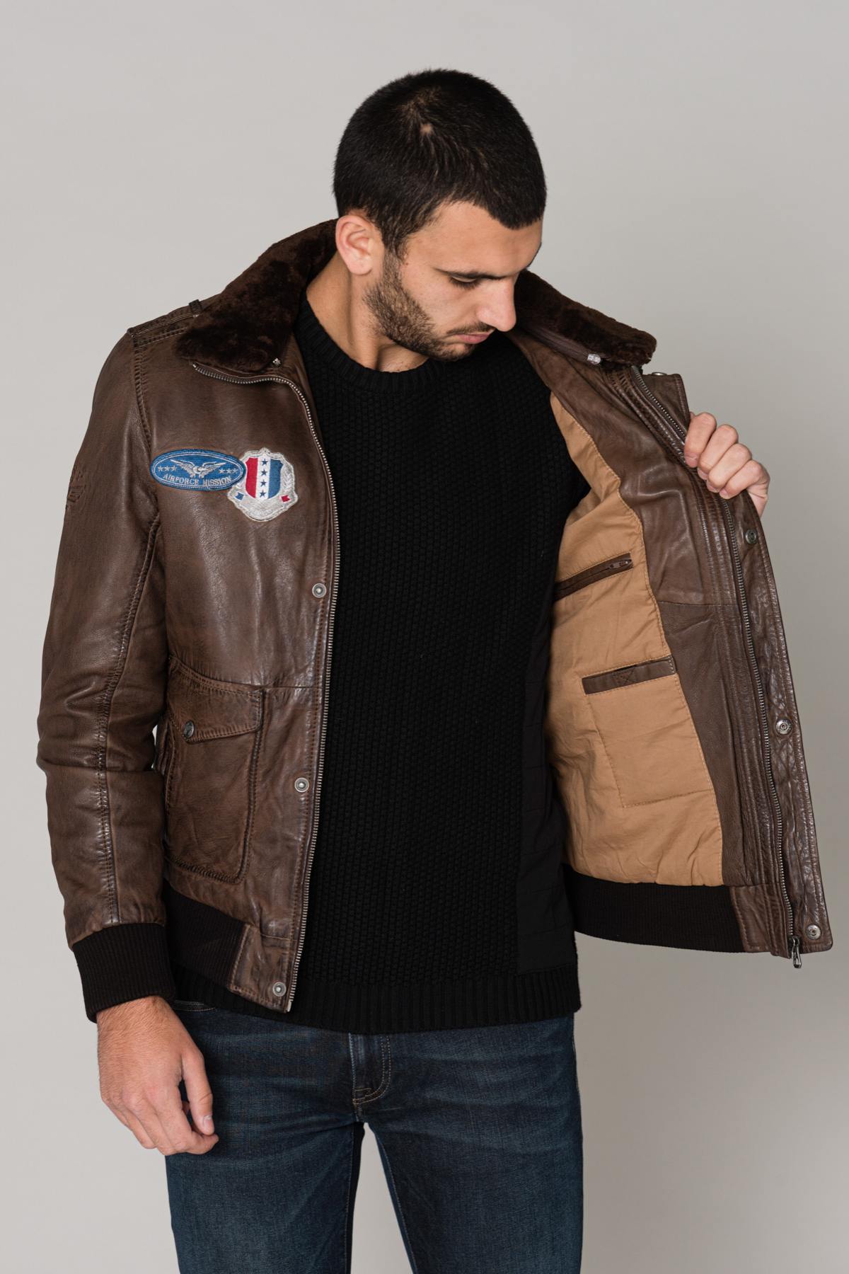 Brown vegetable-tanned bomber jacket - Image n°4