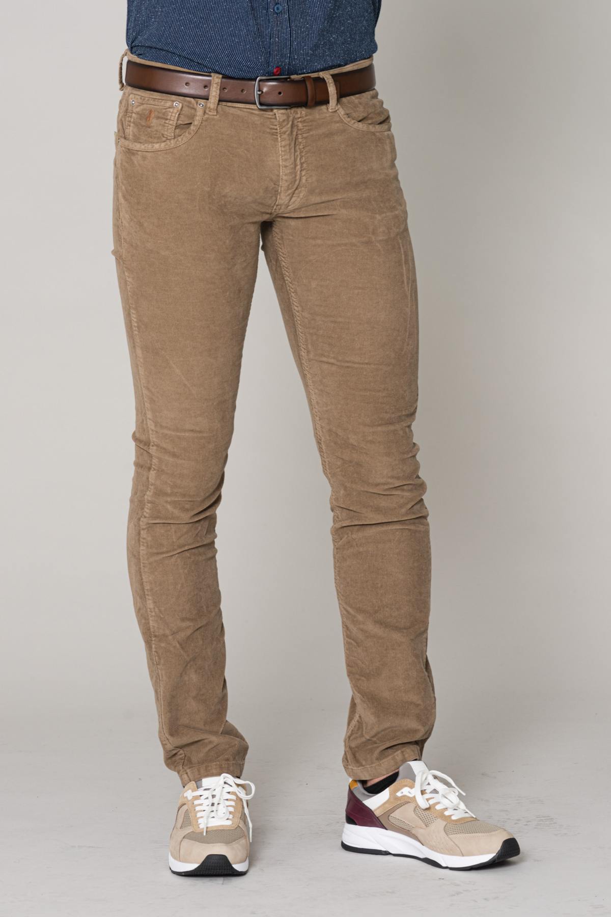 Men's dark beige velvet pants - Image n°1