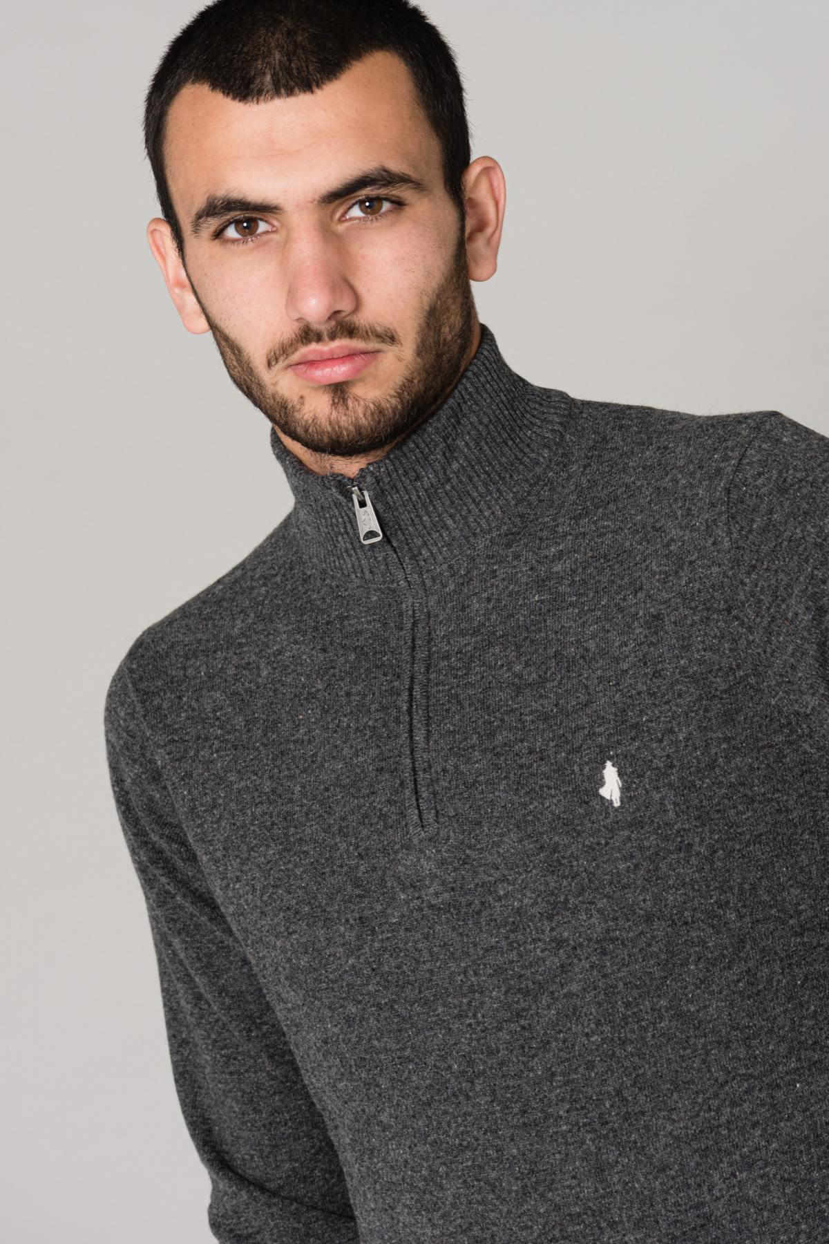 Men's gray half-zip sweater - Image n°2