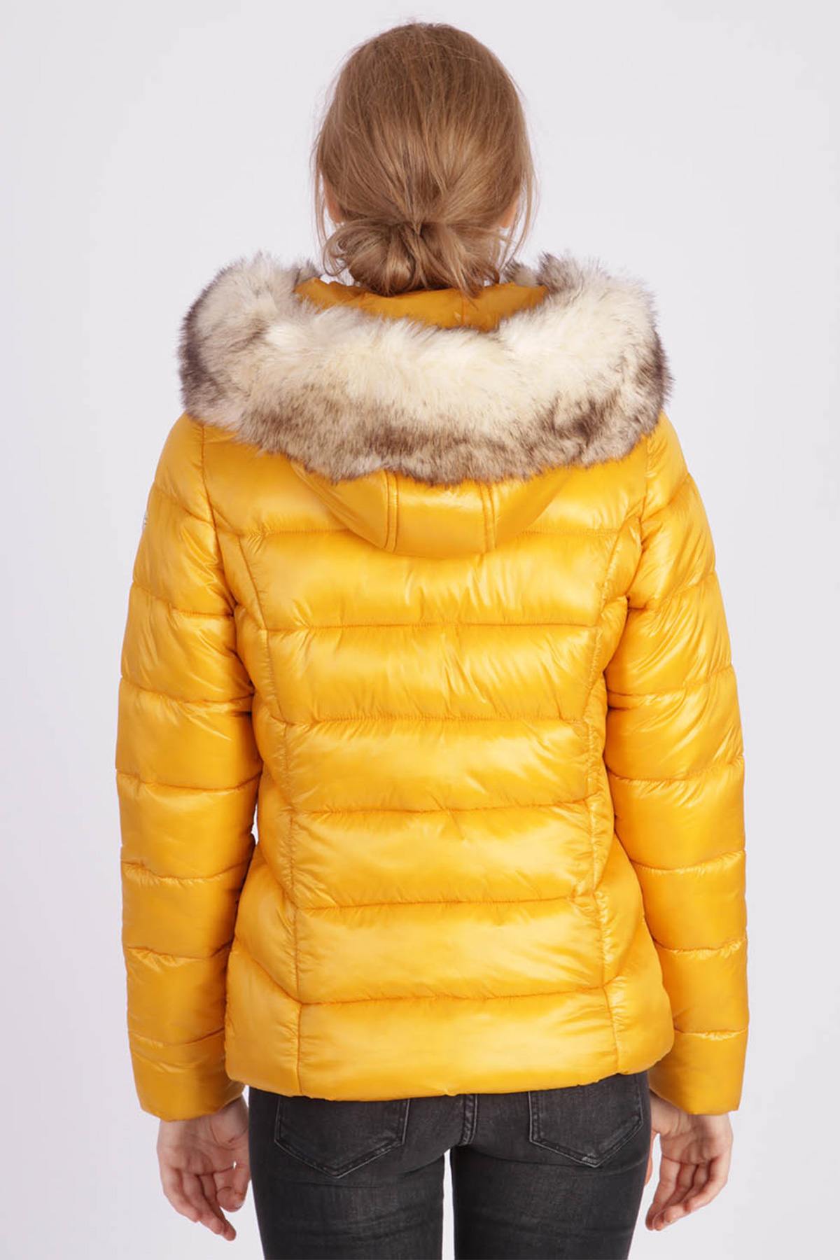 Women's yellow polyamide down jacket - Image n°4