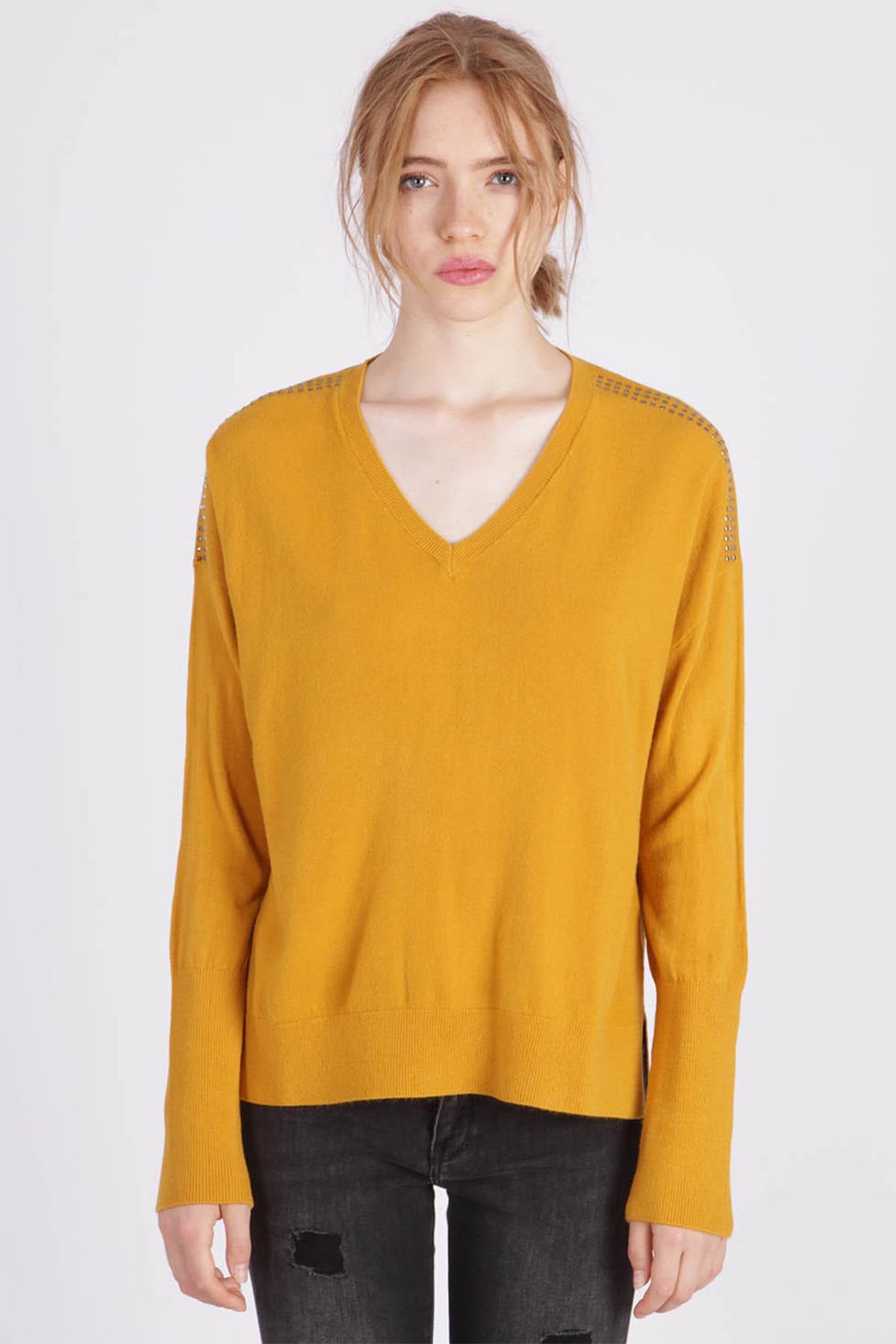 Loose cut yellow sweater - Image n°1