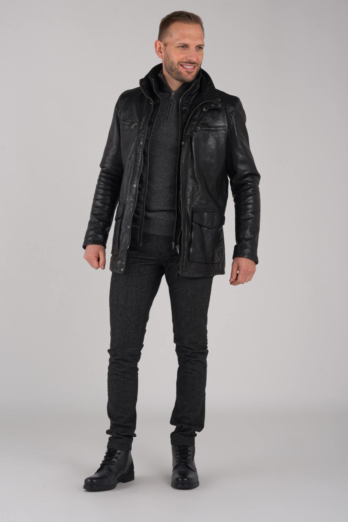 Men's black leather jacket - Image n°2