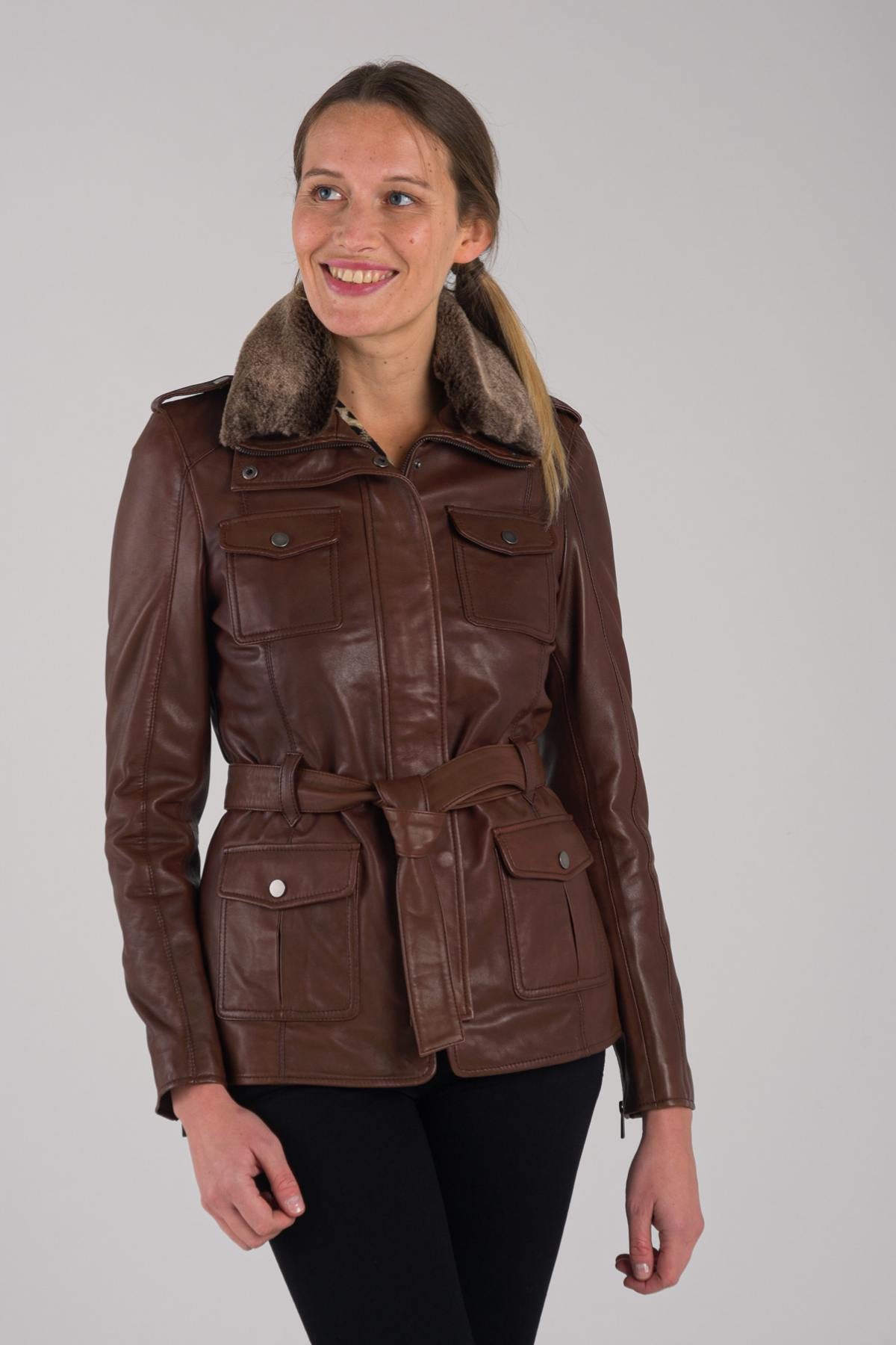 Brown leather safari jacket - Image n°1