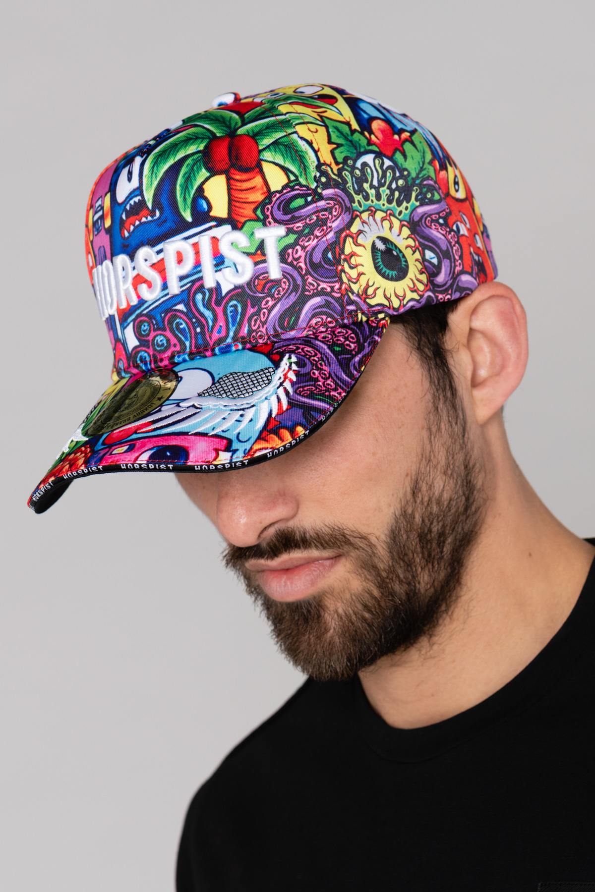 Urban graffiti pattern cap - Image n°1