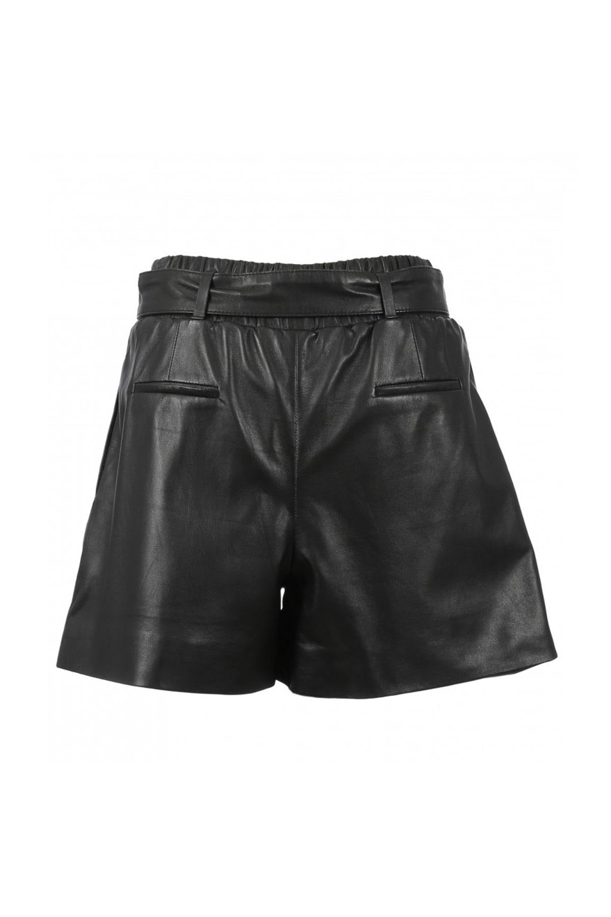 Black leather shorts with belt - Image n°3