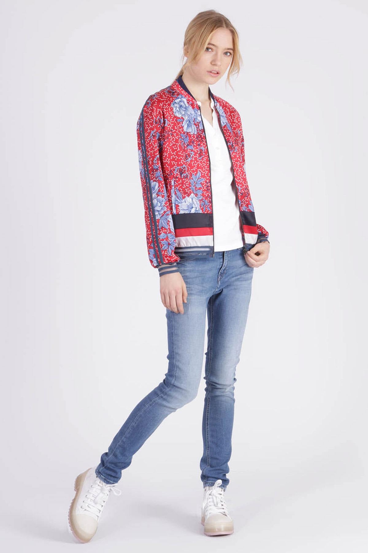 Women's red floral jacket - Image n°2