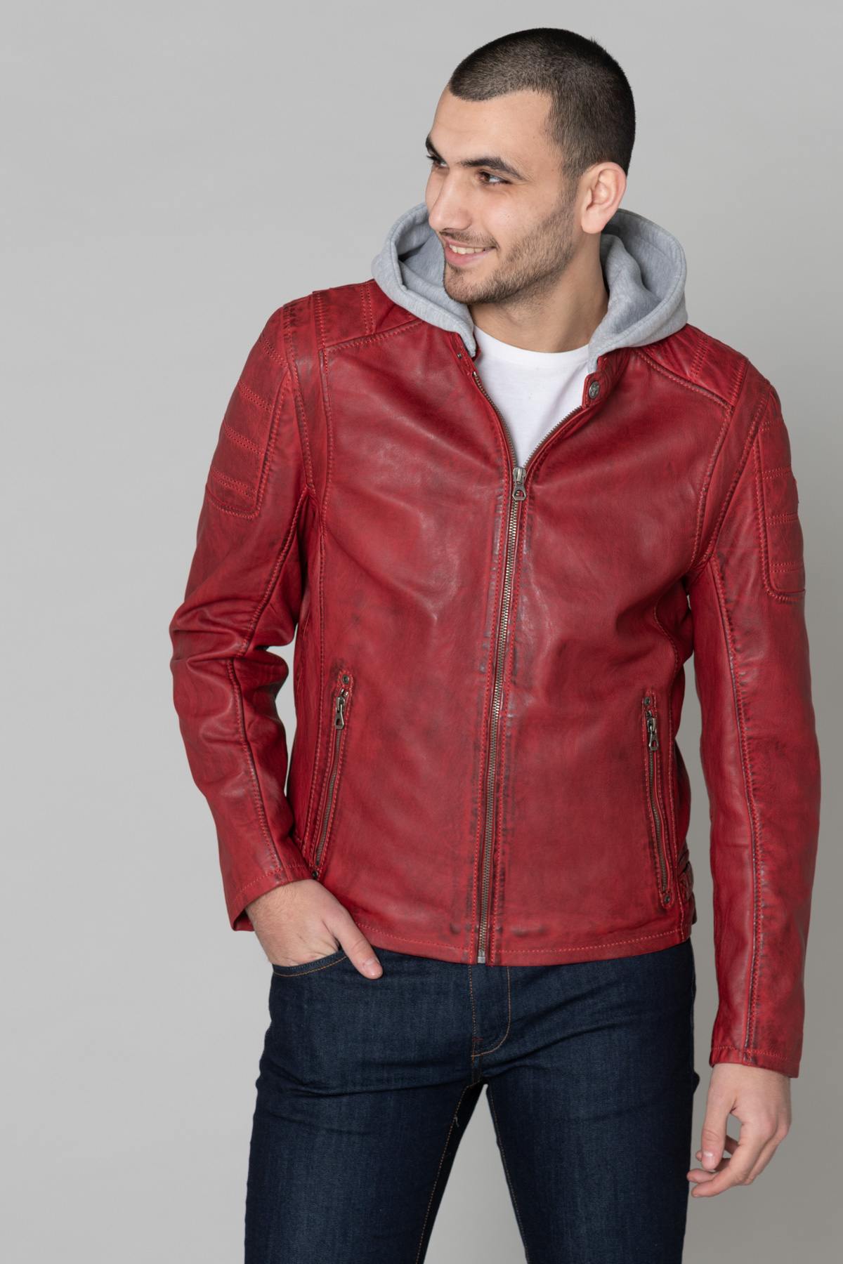 Red leather jacket for men - Image n°1