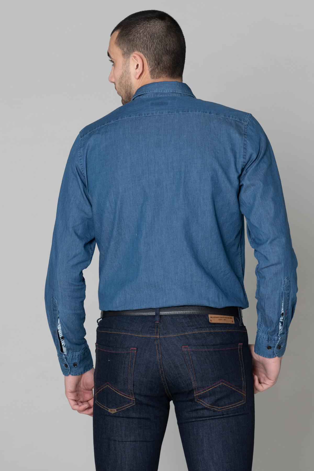 Blue denim shirt with pocket - Image n°4