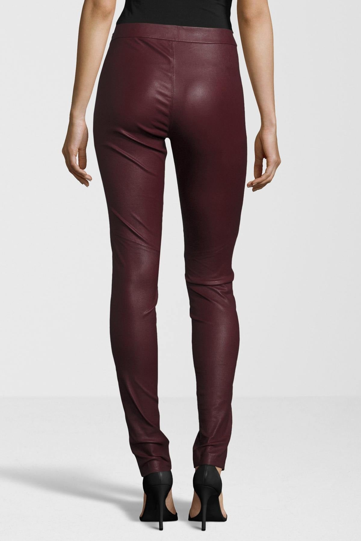 Women's red leather pants - Image n°1