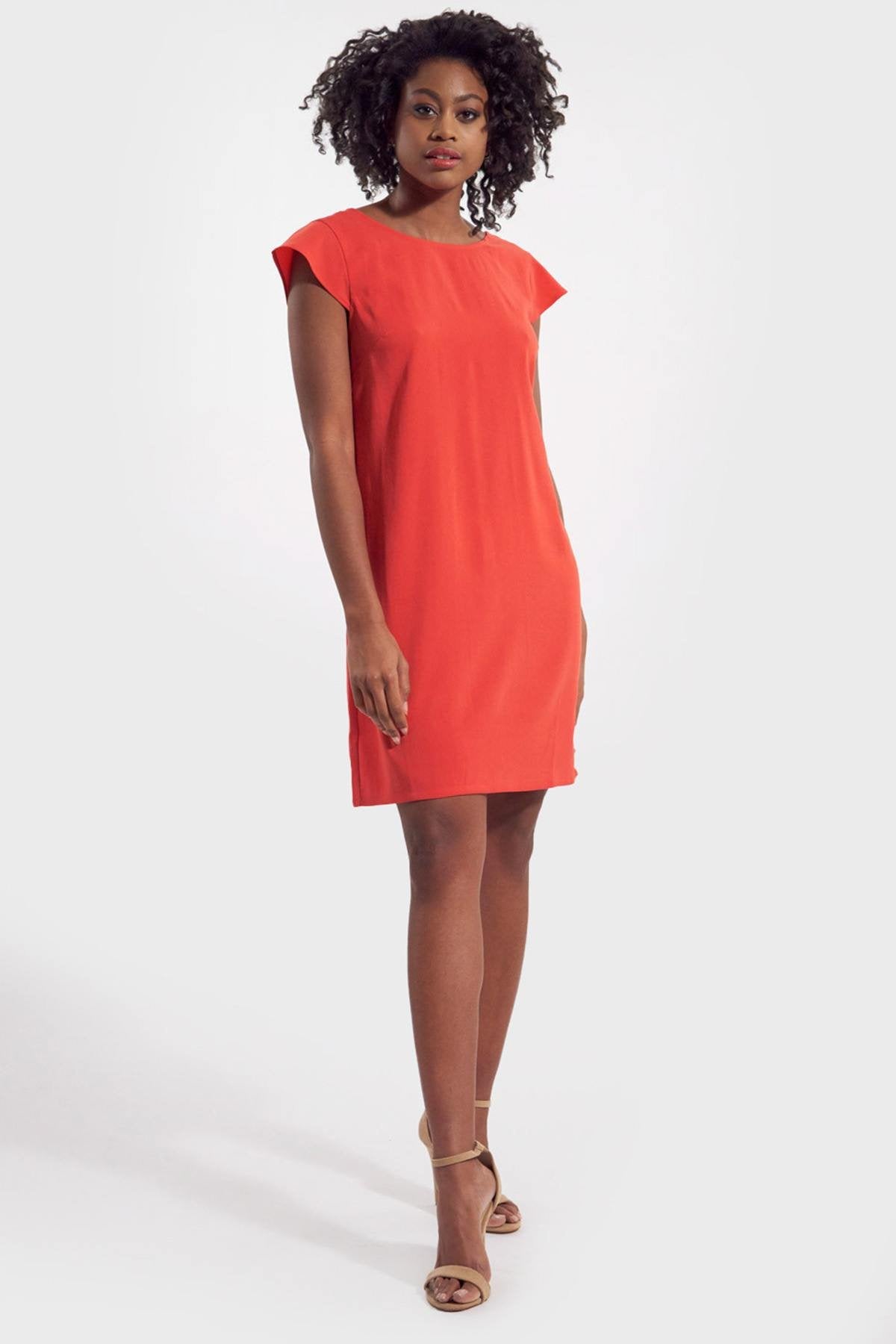 Coral color backless dress - Image n°1