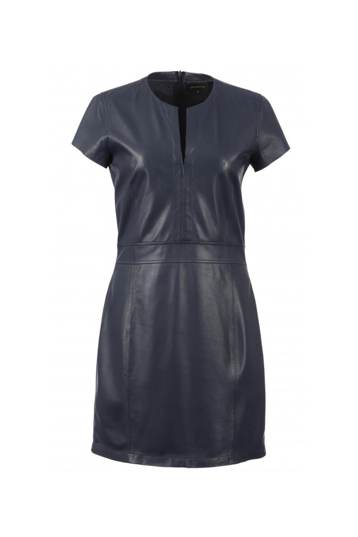 Trendy leather dress with V-neckline - Image n°6