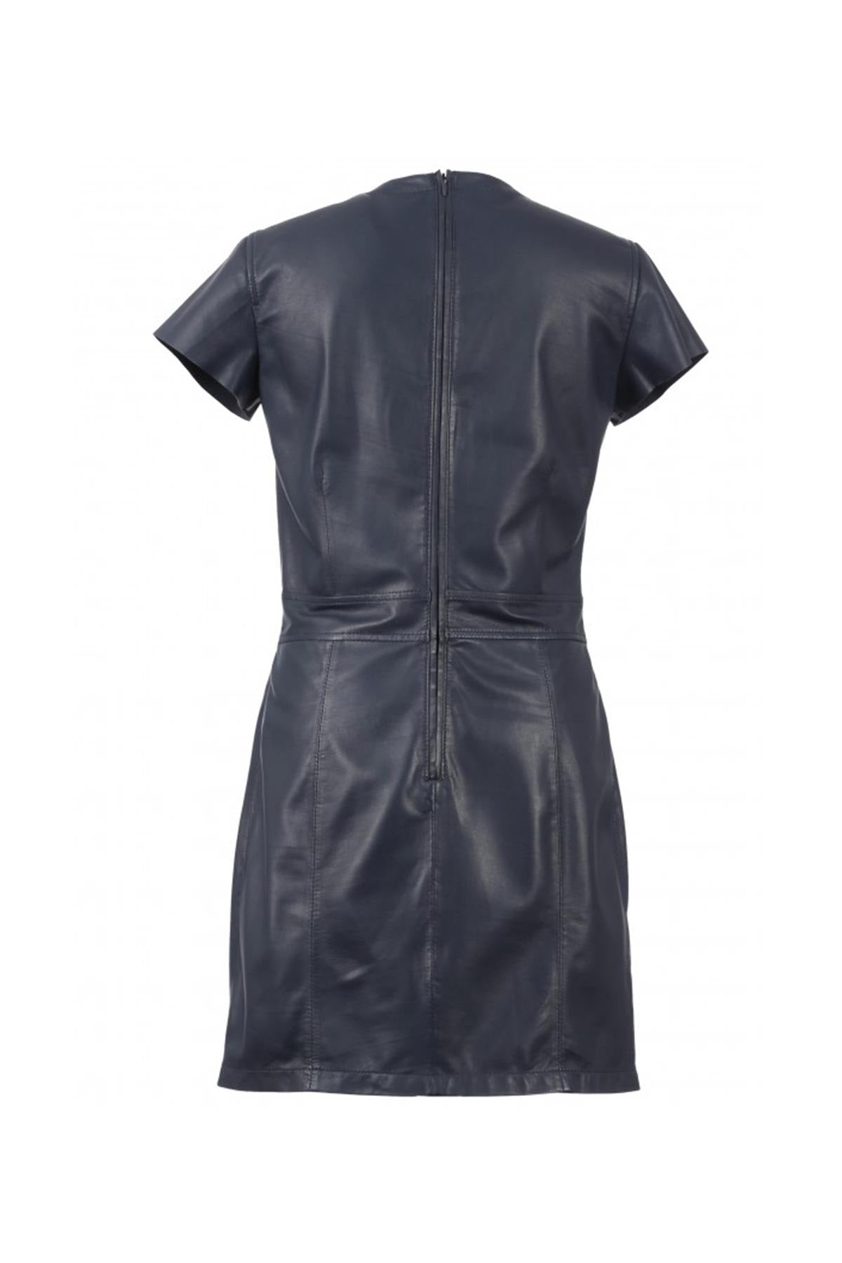 Trendy leather dress with V-neckline - Image n°7