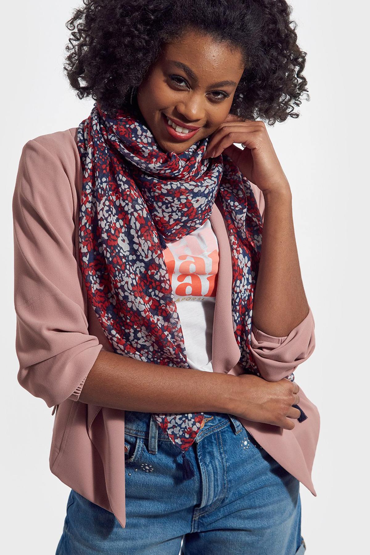 Light scarf with floral print - Image n°4