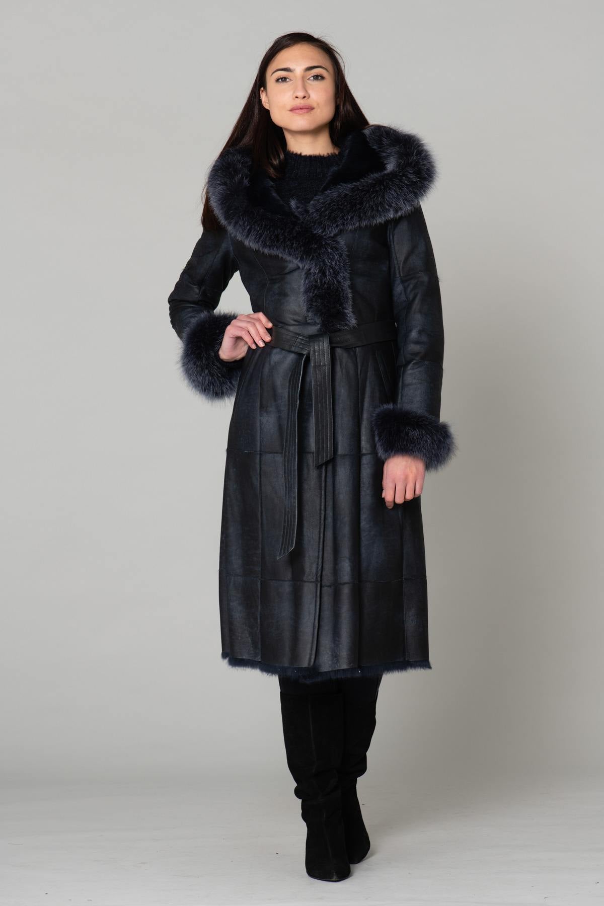 Shearling fur coat - Image n°3