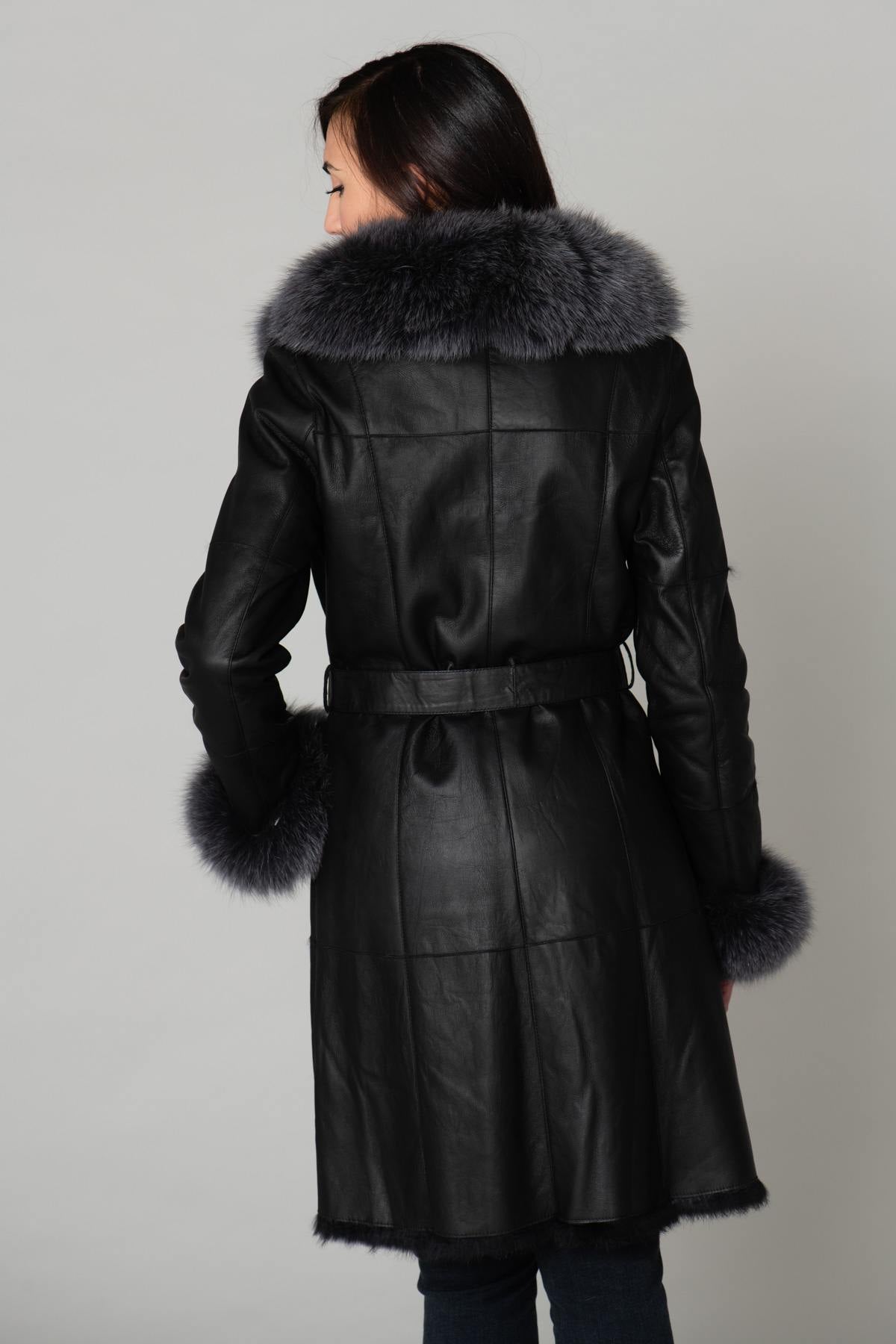 Long coat in turned rabbit and fur - Image n°6