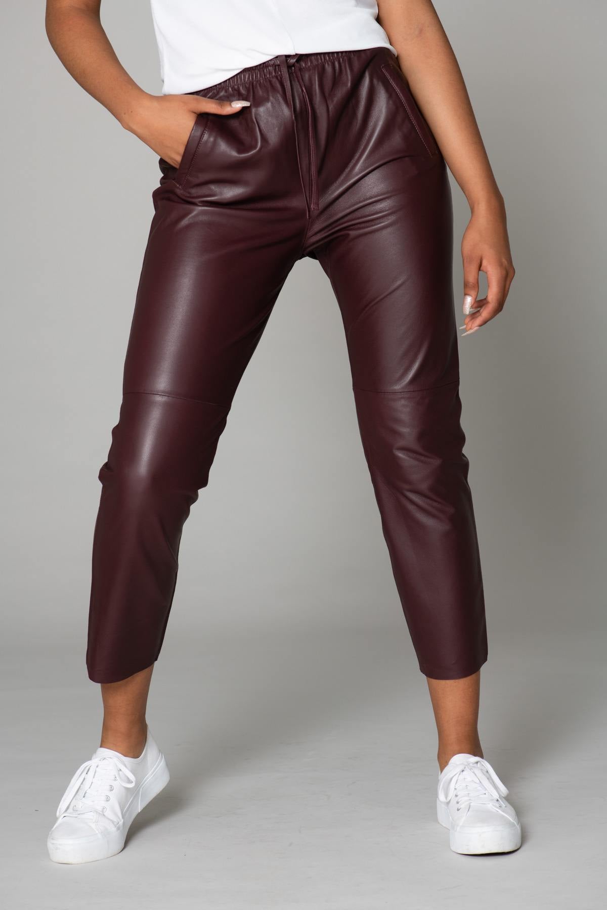 Burgundy genuine leather jogger pants - Image n°1