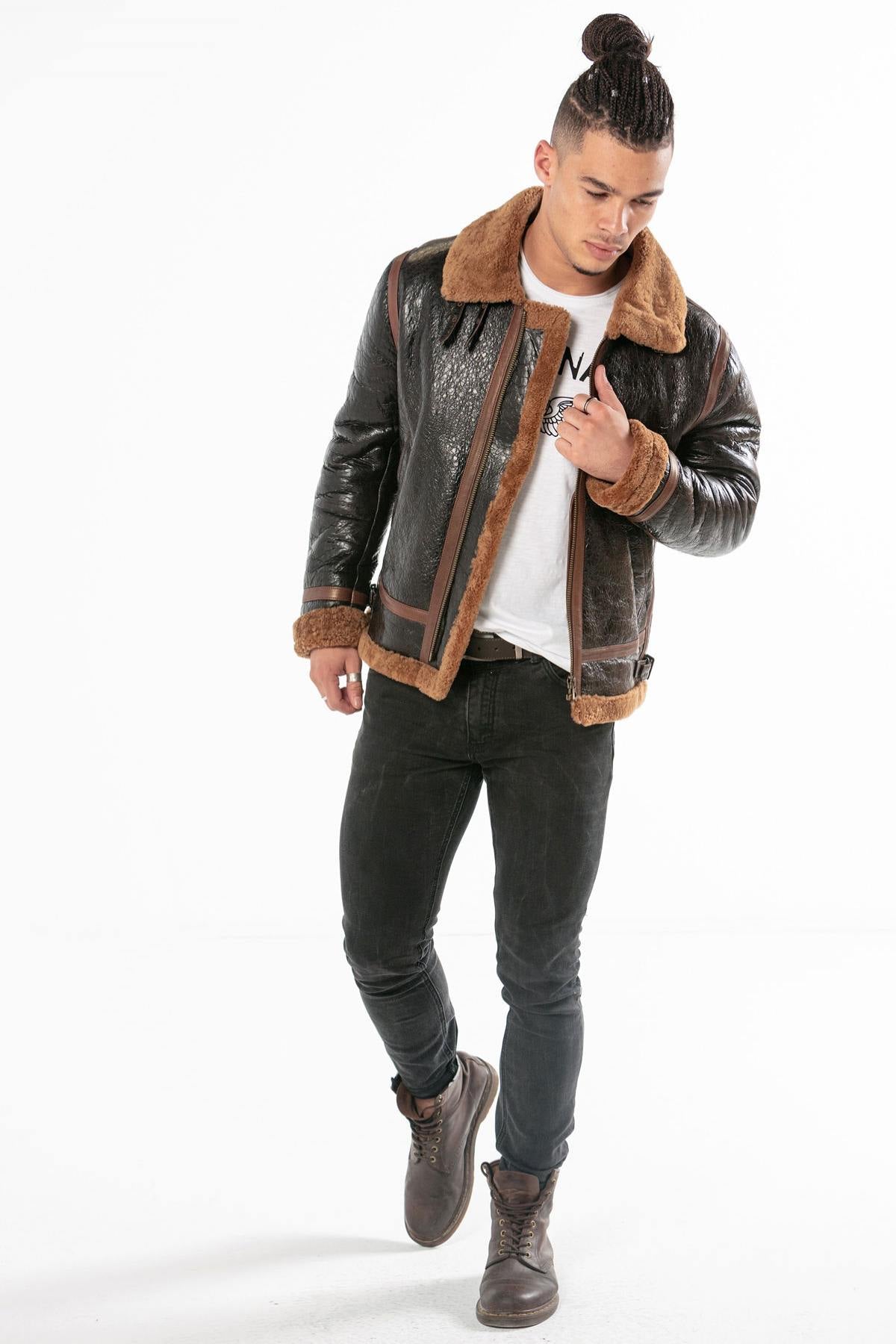 Genuine weathered and oiled leather bomber - Image n°7