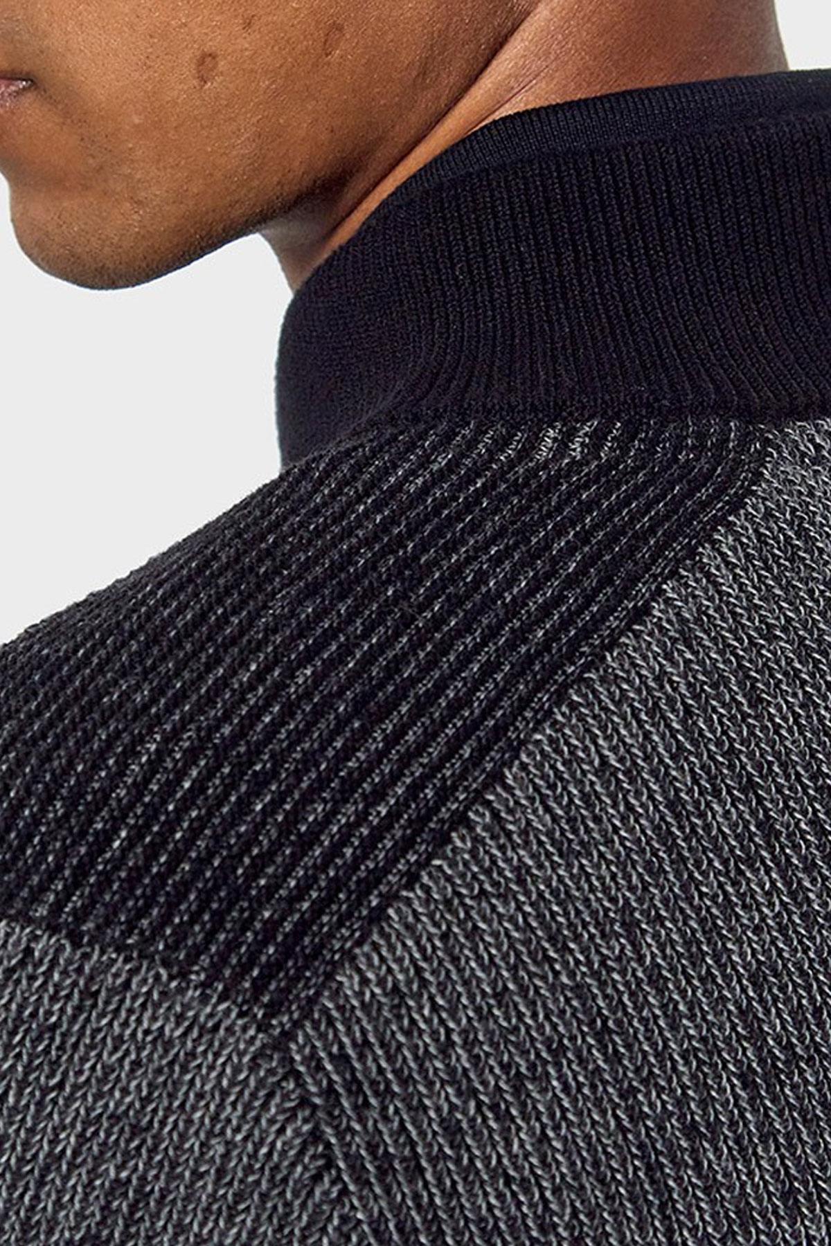 Knitted sweater with zipped collar - Image n°6