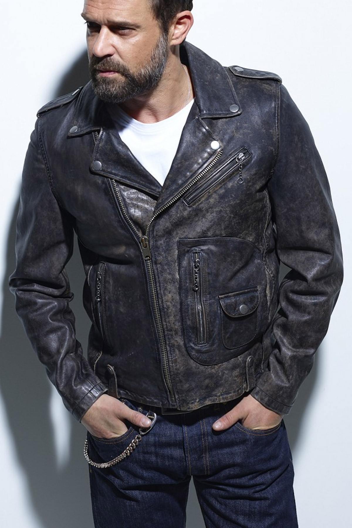 Perfecto in aged cowhide leather - Image n°2