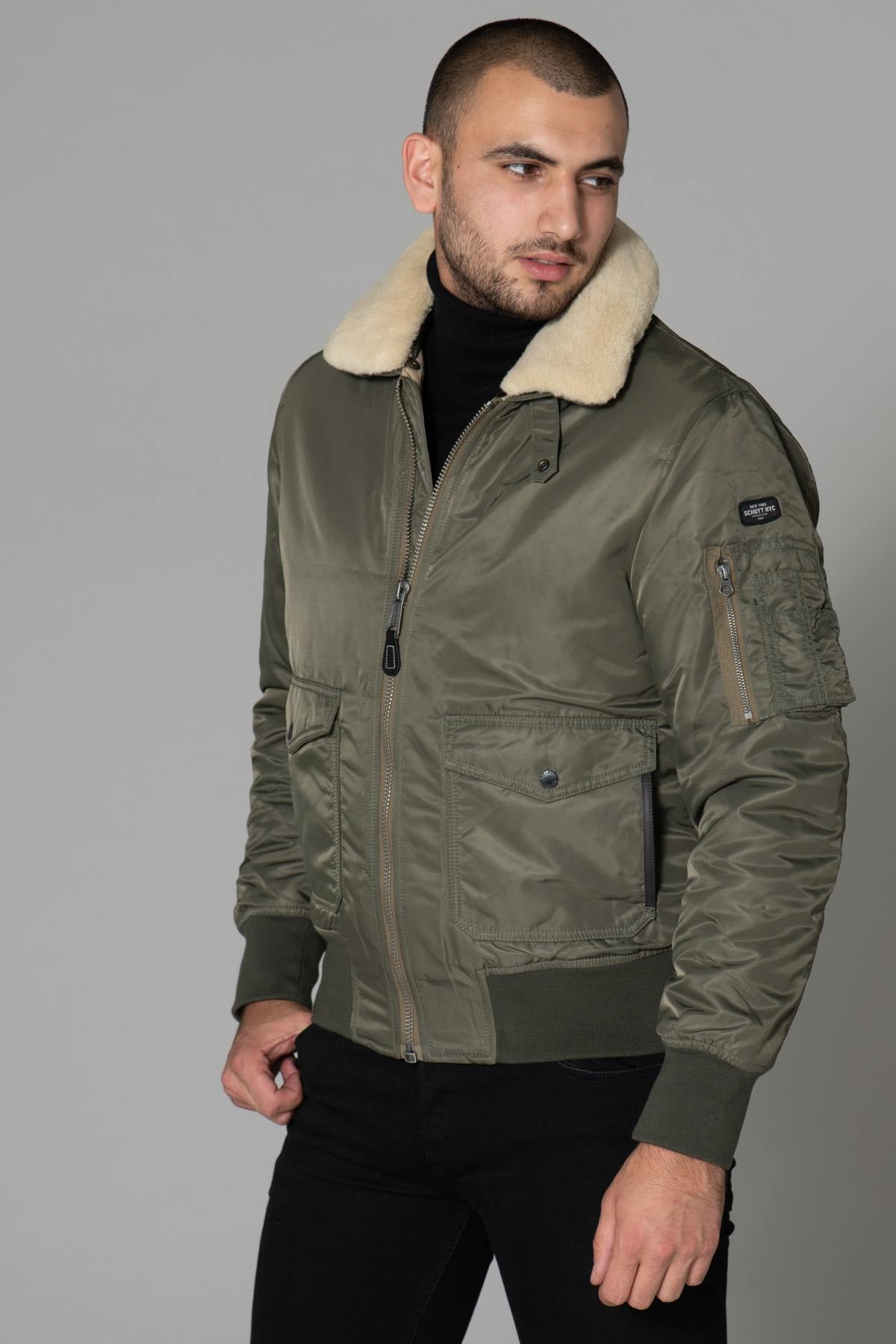 Khaki pilot jacket with beige fur-lined collar - Image n°4