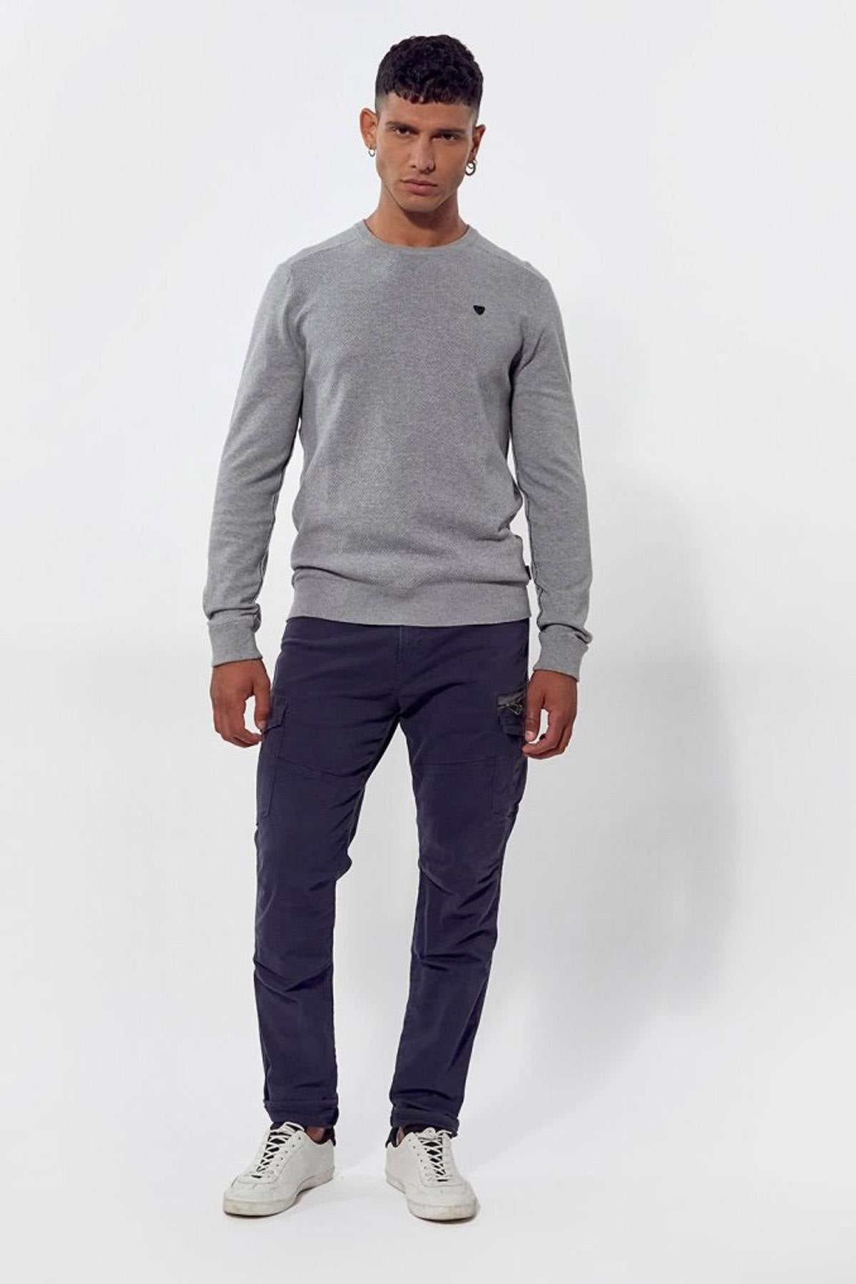 Men's gray round-neck sweater - Image n°4