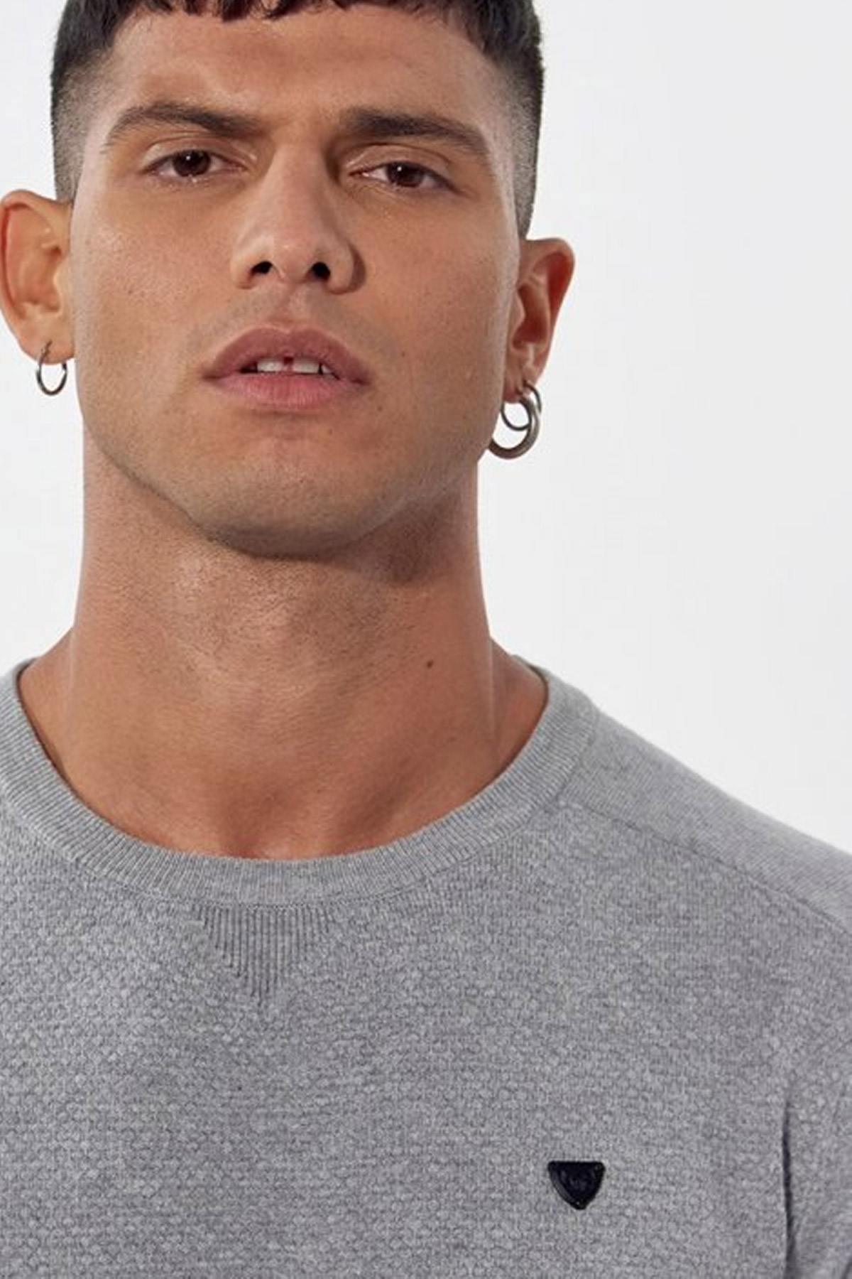 Men's gray round-neck sweater - Image n°2