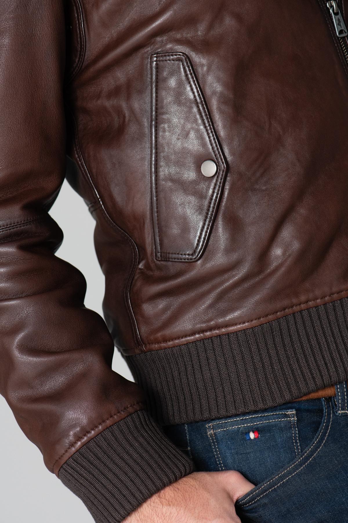 Brown leather jacket with shirt collar - Image n°7