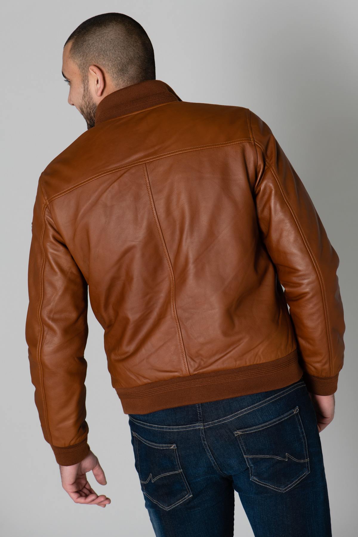 Men's teddy in cognac-colored leather - Image n°5