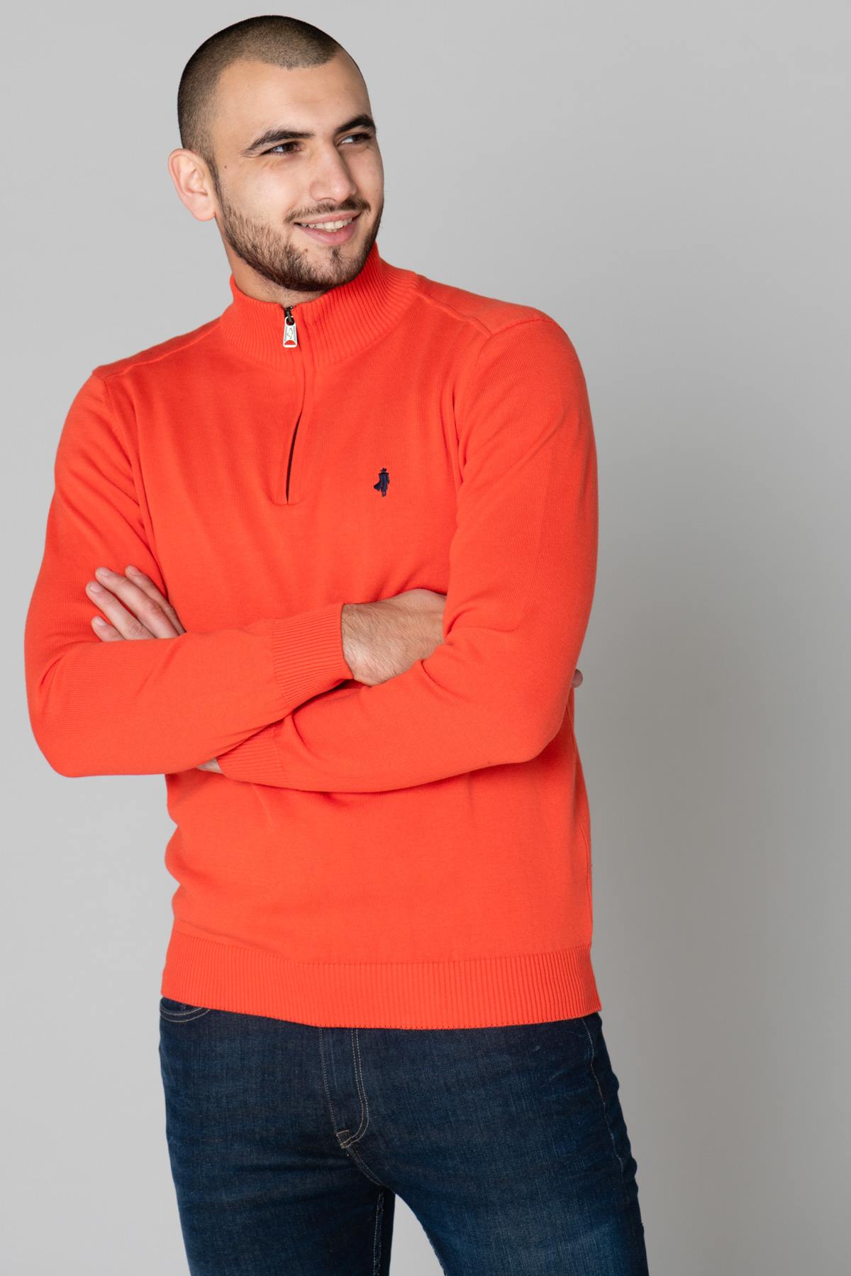 Men's orange high-neck sweater - Image n°1