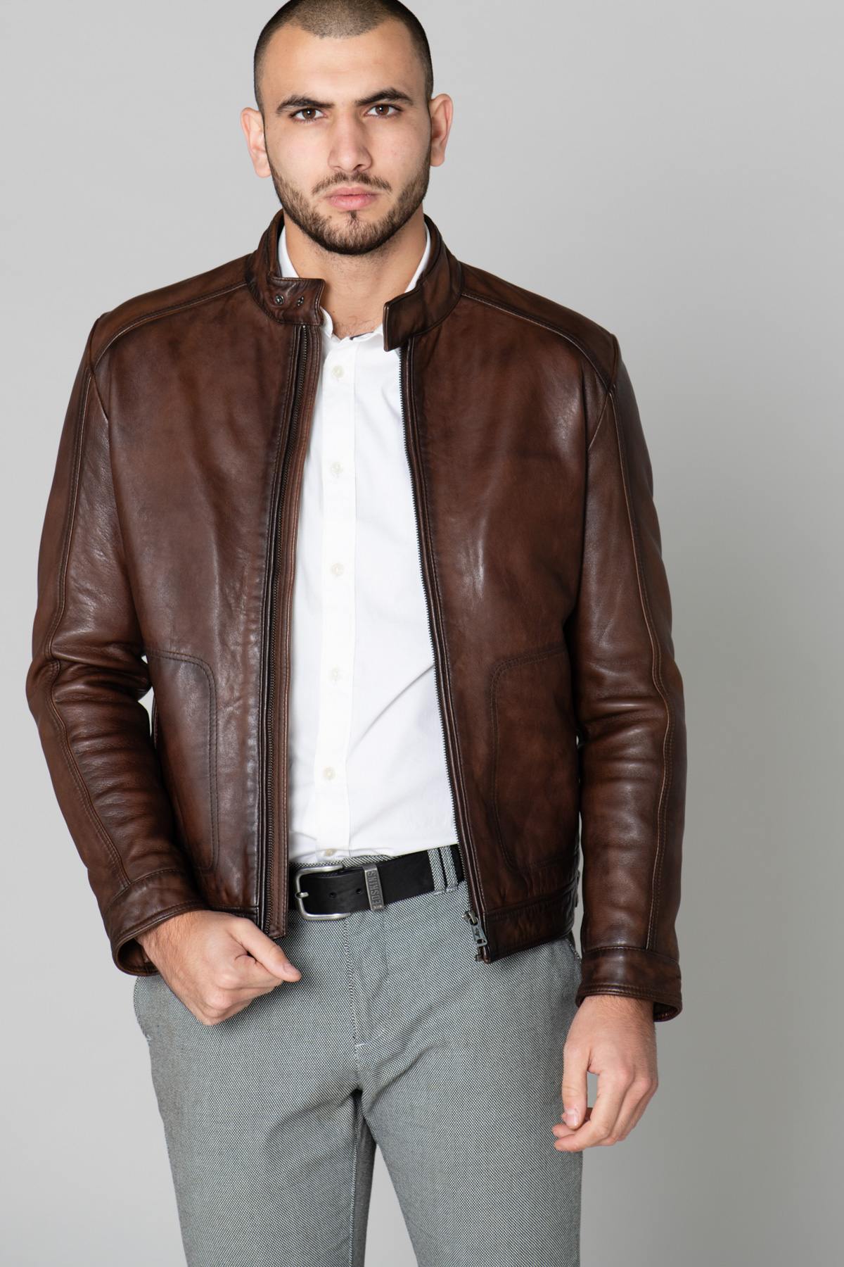 Men's distressed leather jacket - Image n°3