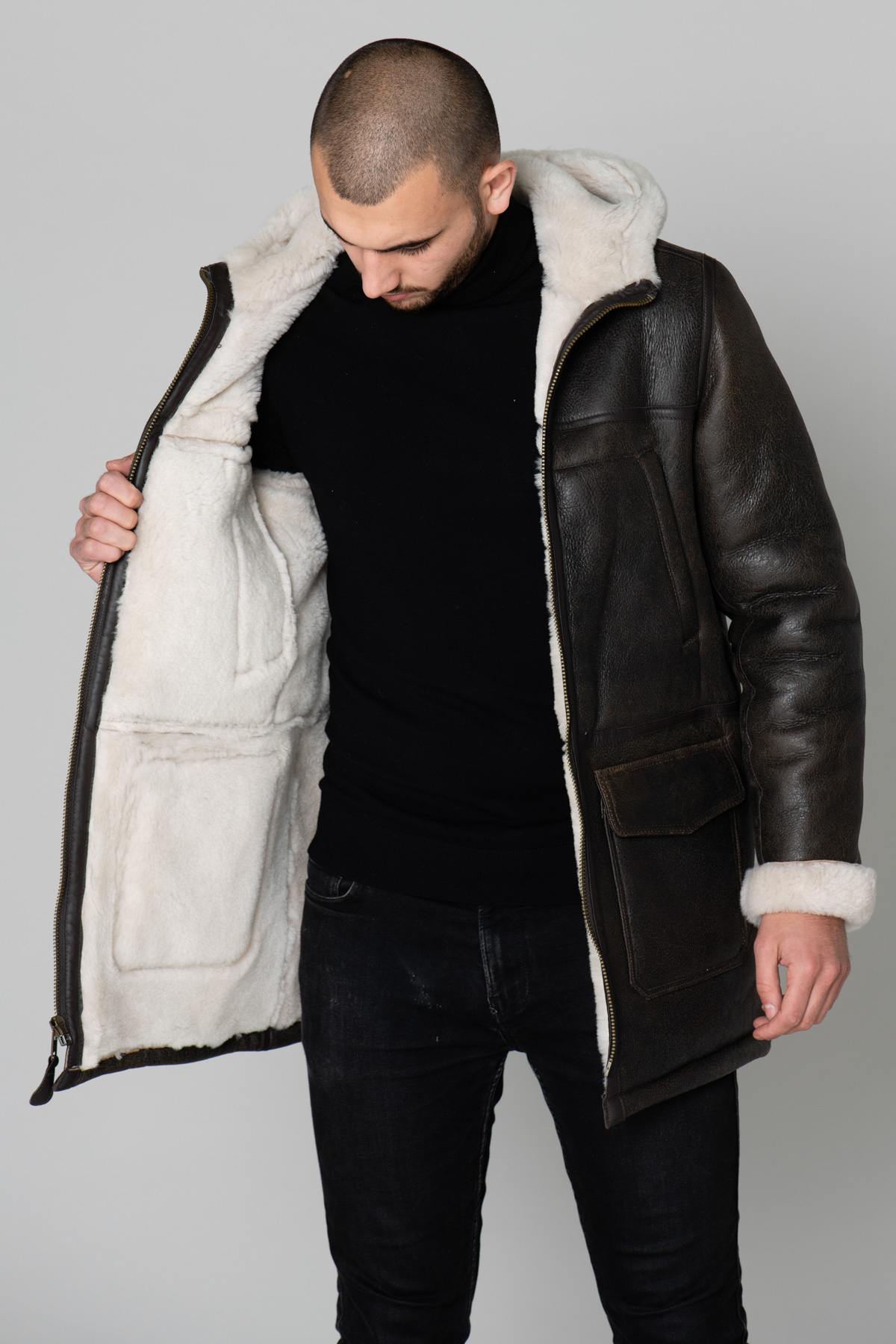 Brown shearling coat - Image n°7