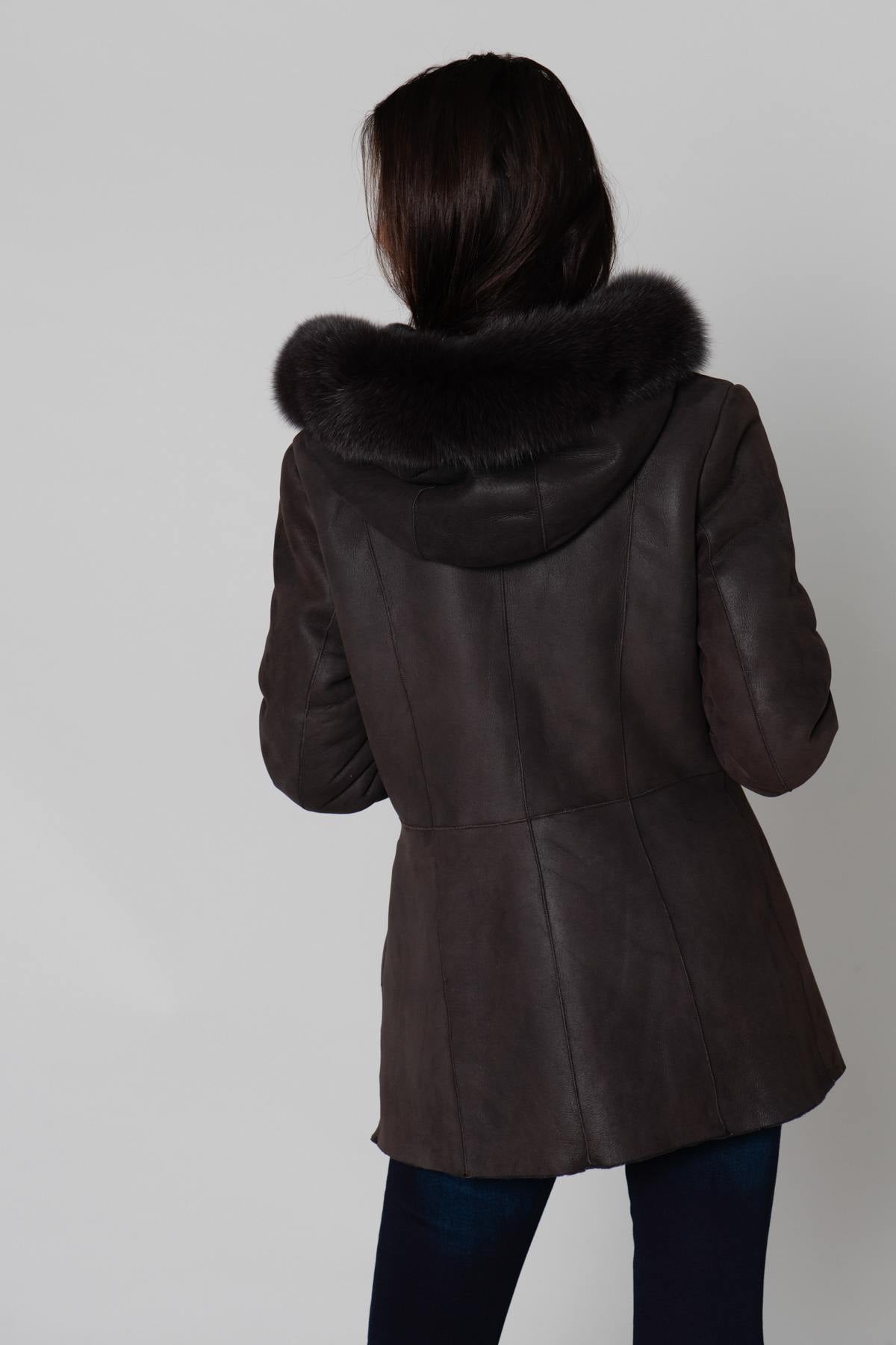 Brown shearling coat - Image n°5