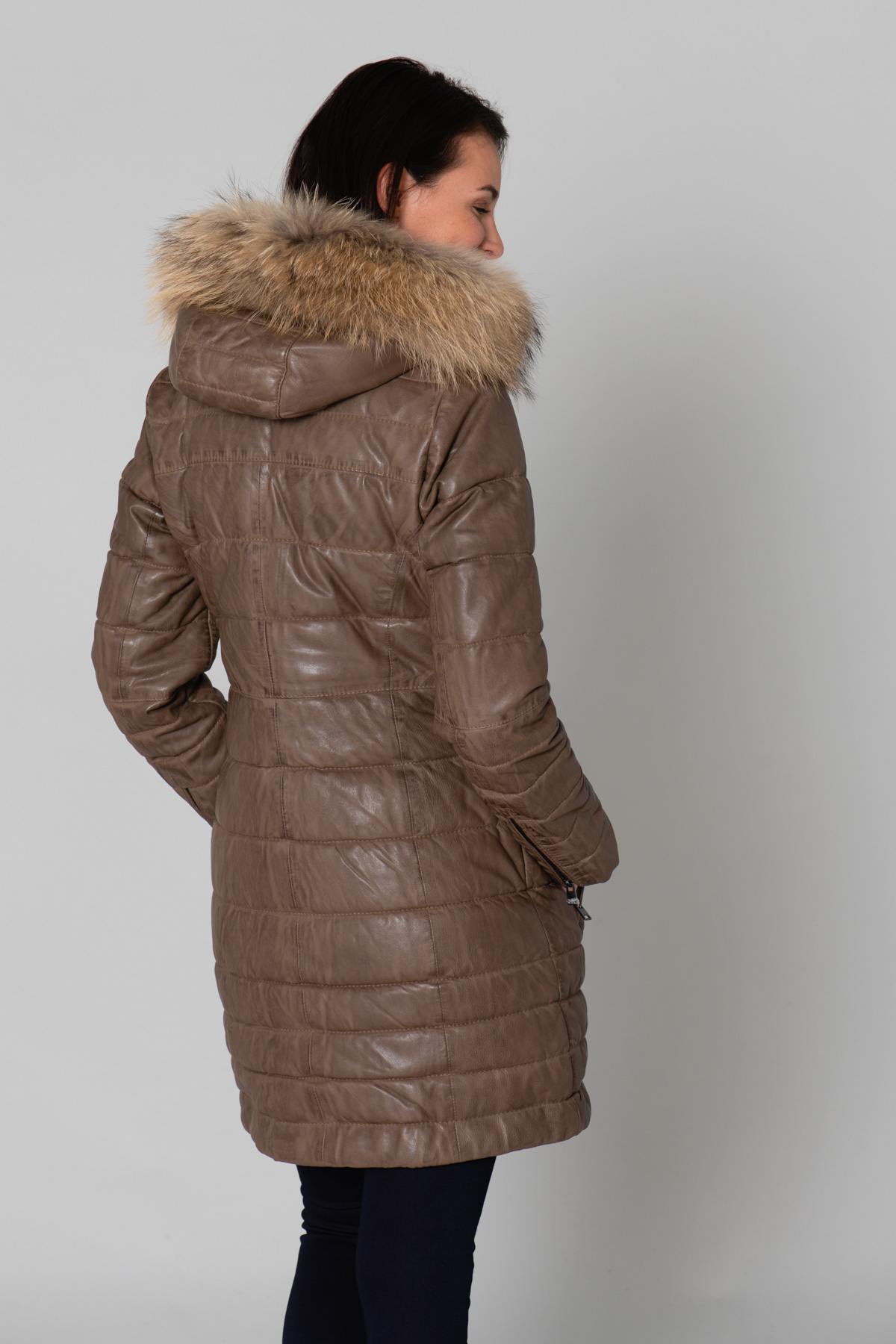 Long brown down jacket with fur collar - Image n°6