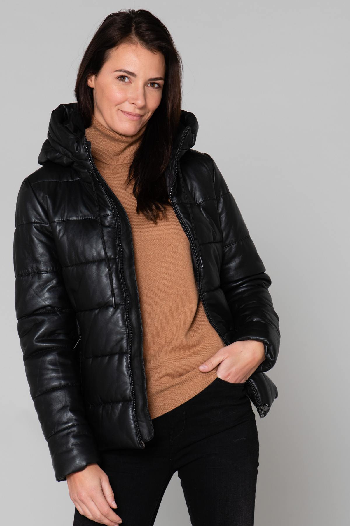 Women's sporty and casual down jacket - Image n°5