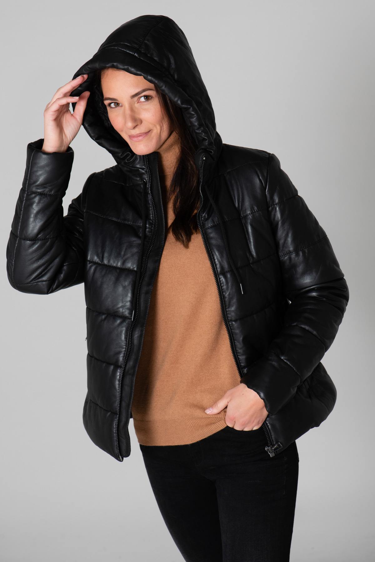 Women's sporty and casual down jacket - Image n°4