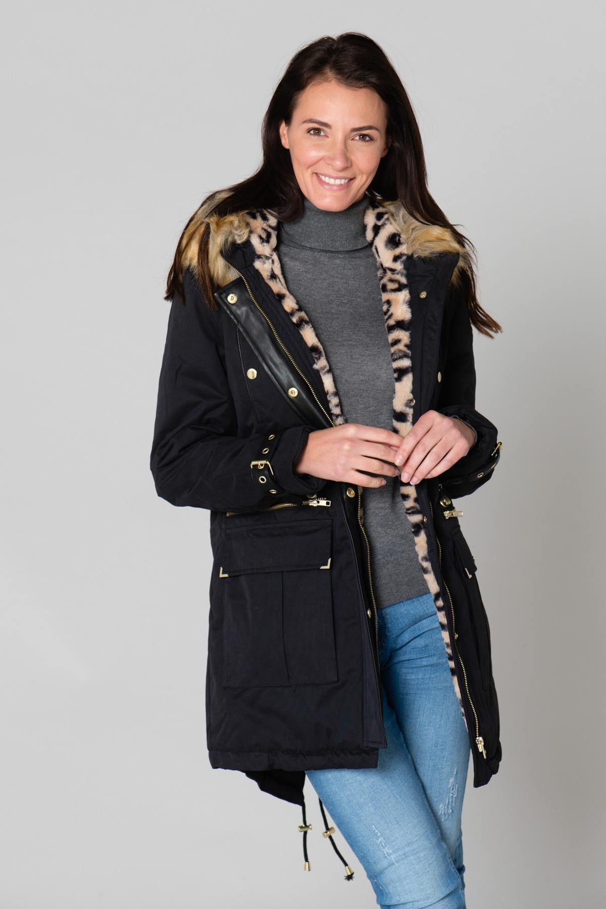 Women's parka with fur collar - Image n°7