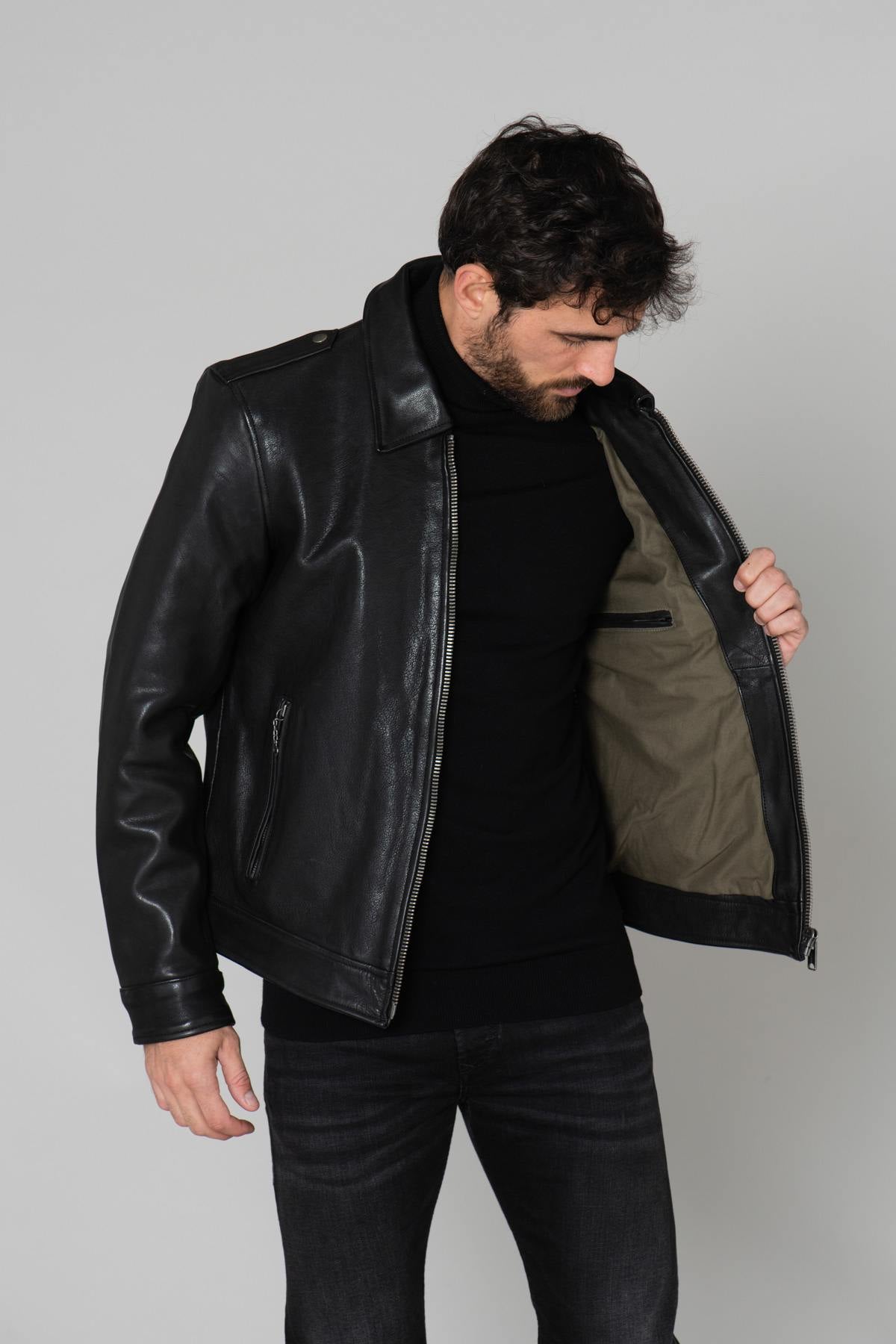 Military style jacket in black leather - Image n°4