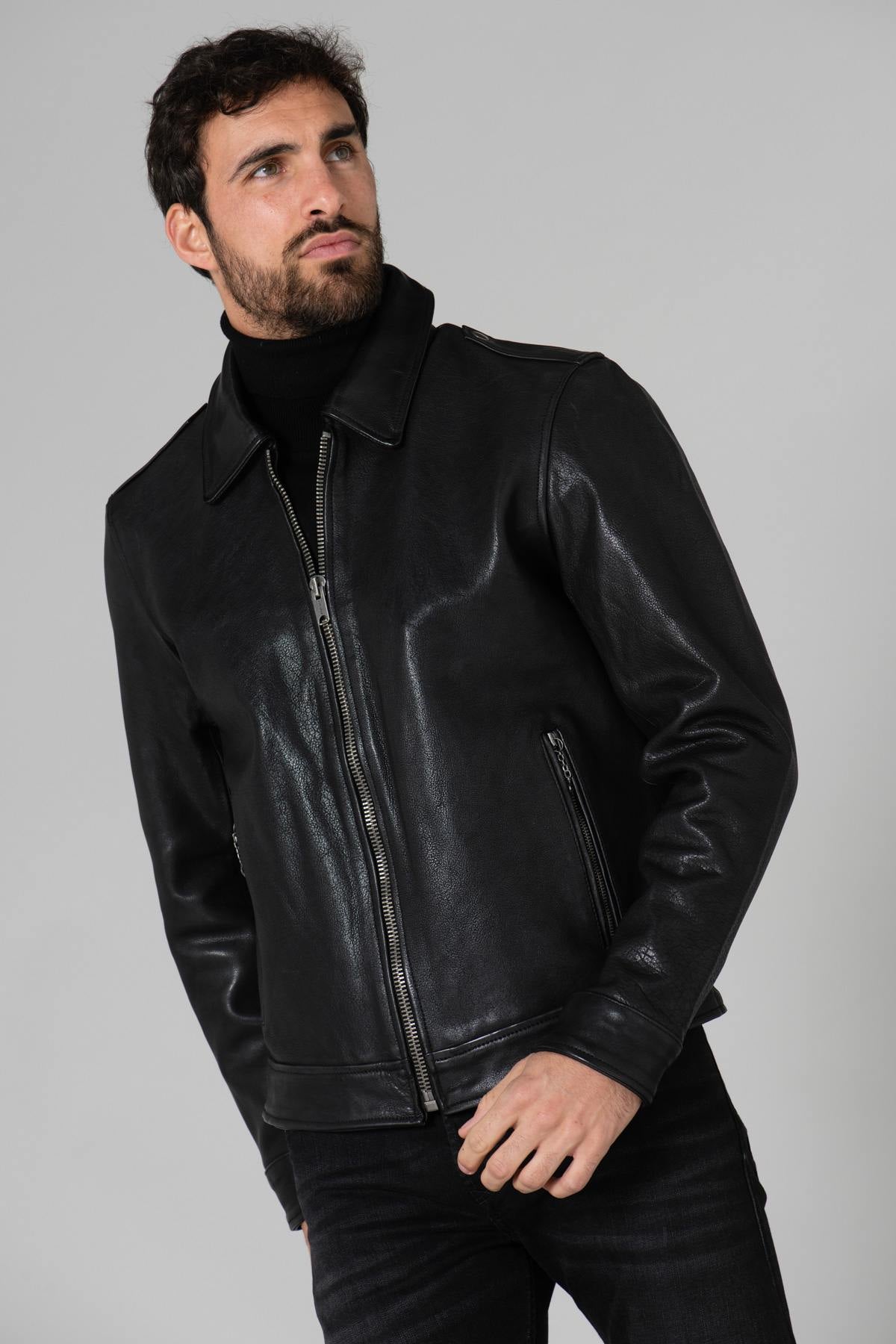 Military style jacket in black leather - Image n°1