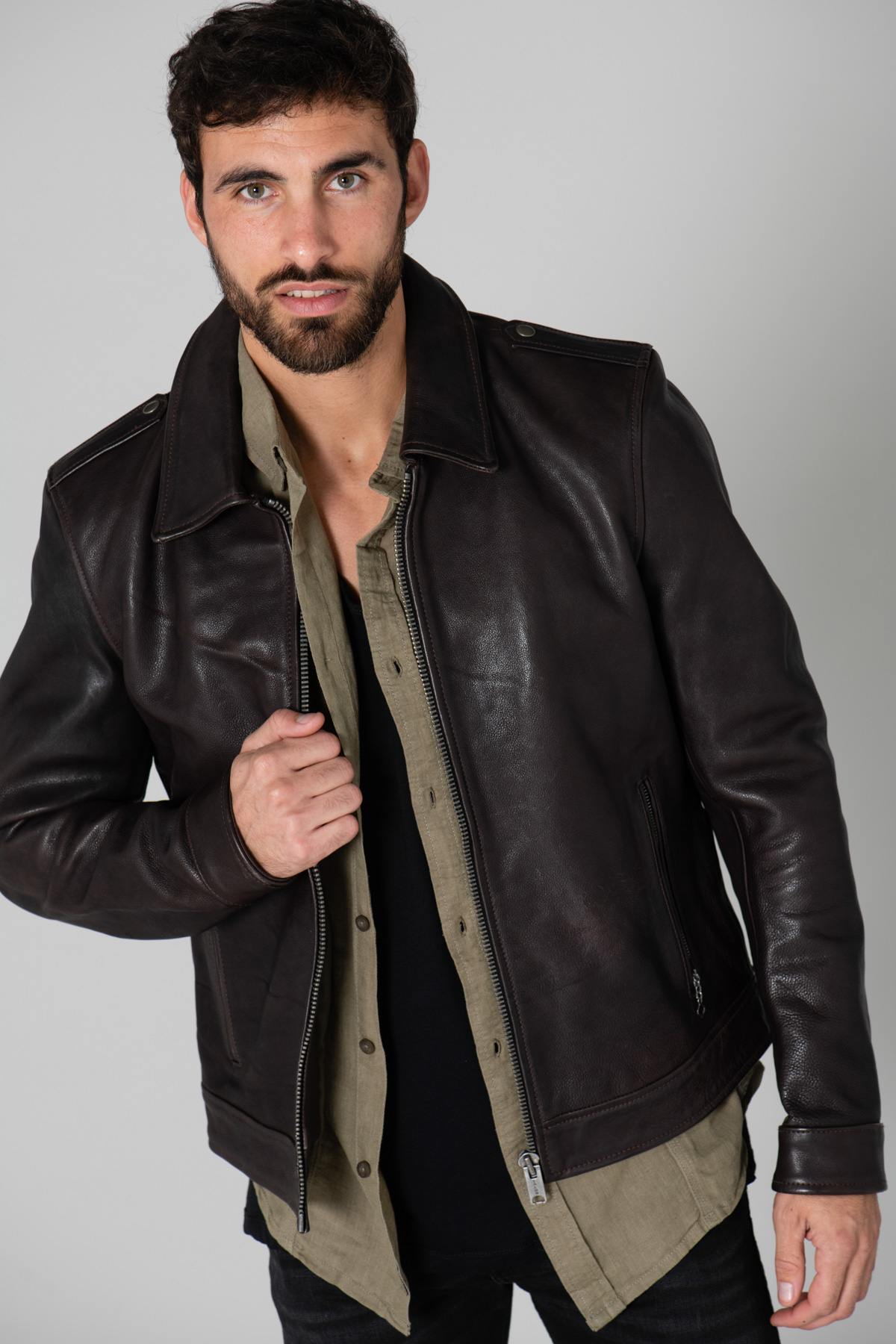 Dark brown military leather jacket - Image n°1