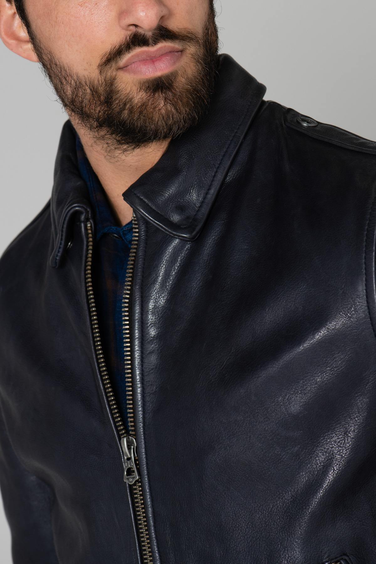 Navy blue leather shirt collar - Image n°2