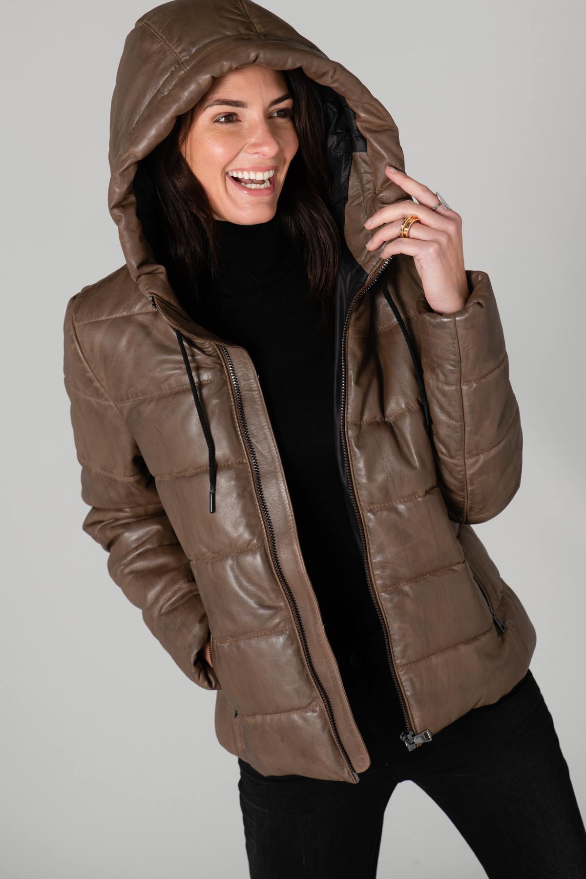 Brown leather down jacket for women - Image n°1