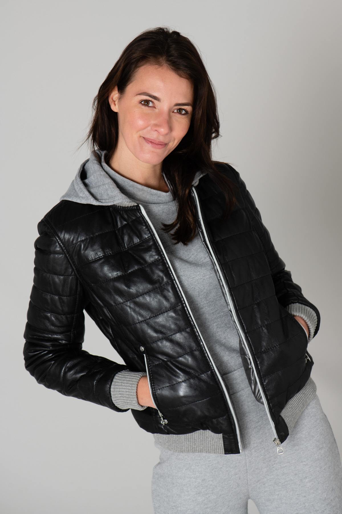 Black leather sportswear down jacket - Image n°8