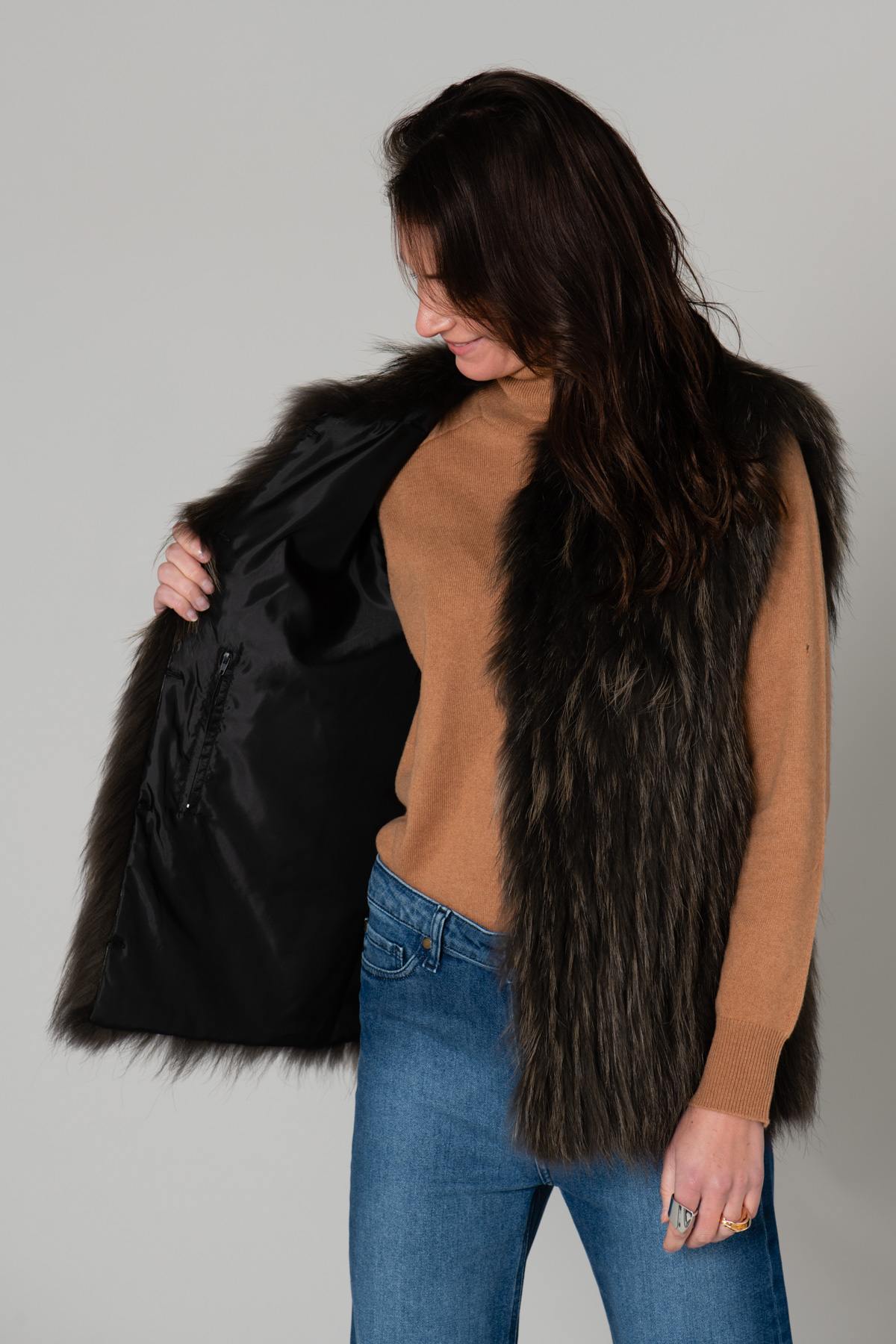 Real khaki colored fur - Image n°6