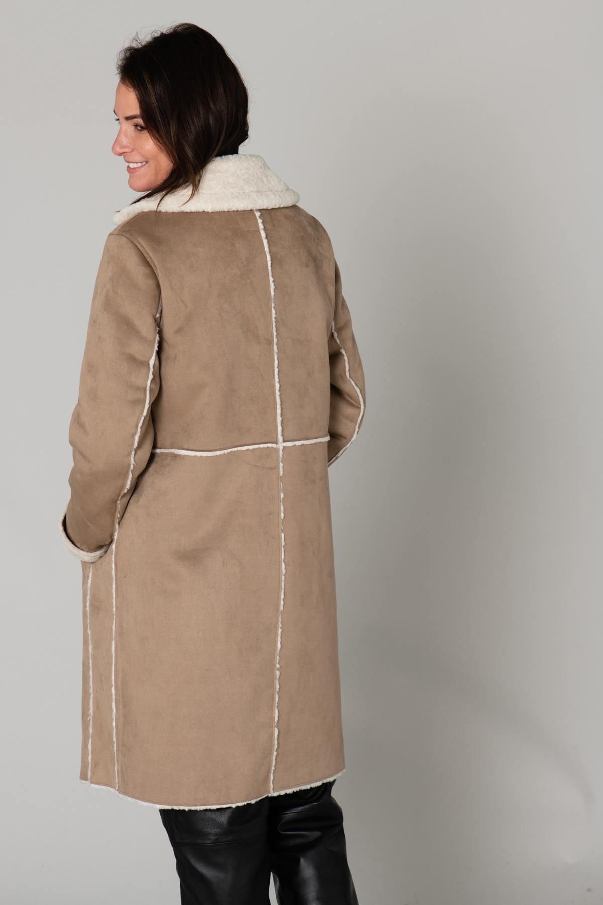 Women's faux shearling coat - Image n°7