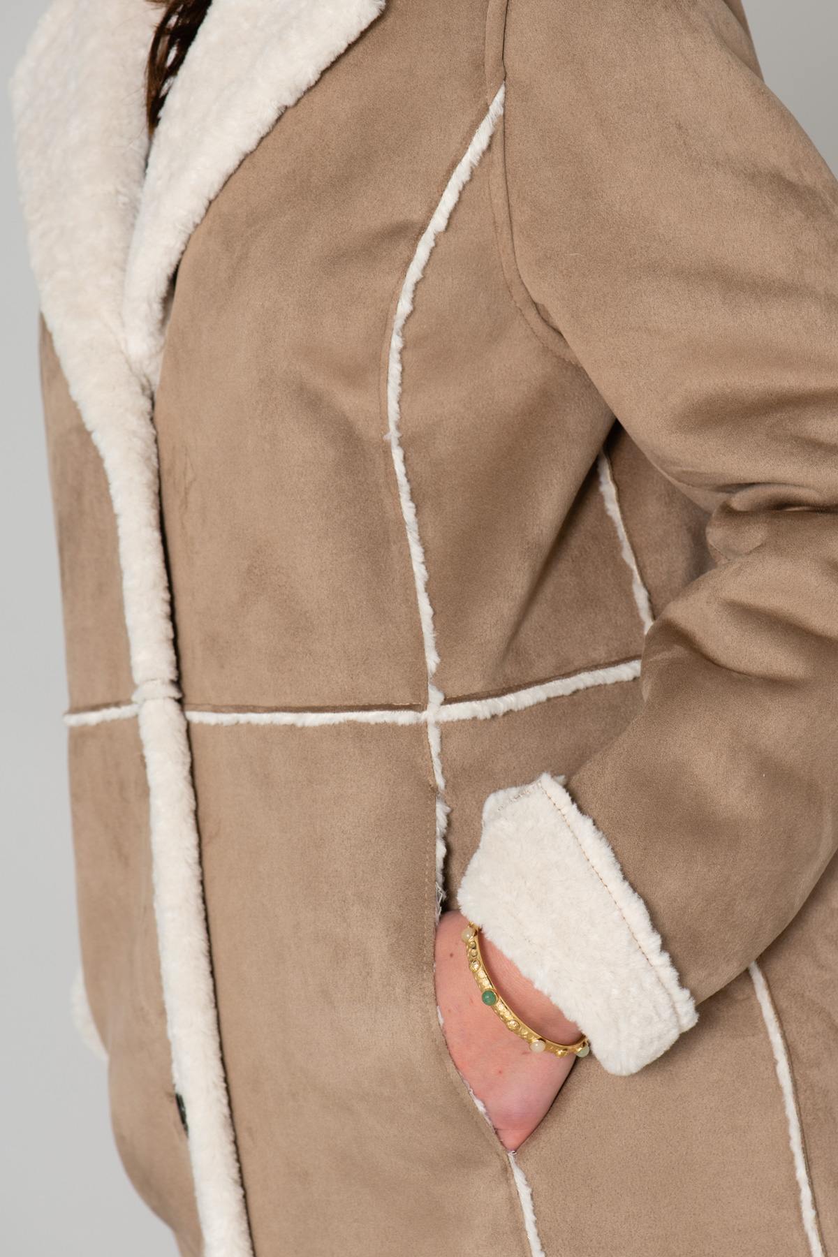 Women's faux shearling coat - Image n°8