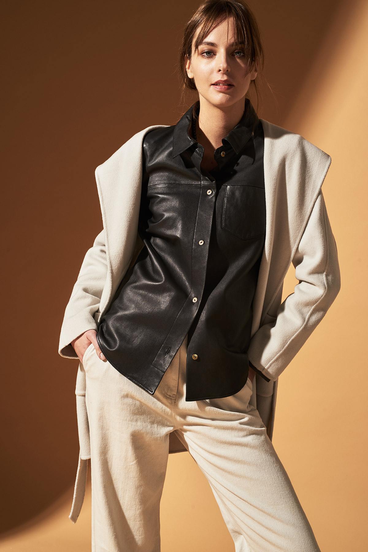 Black leather blouse-style jacket - Image n°2