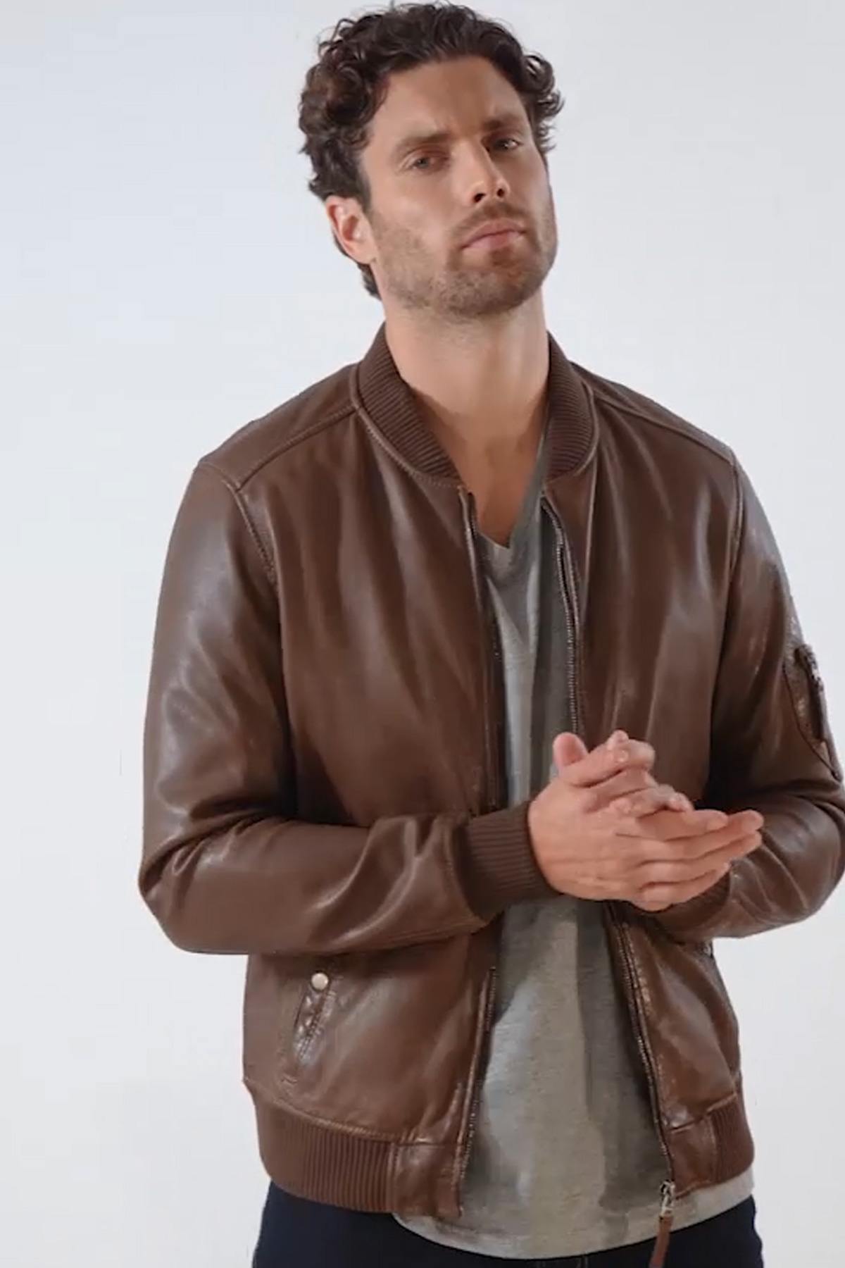 Brown leather bomber jacket - Image n°1