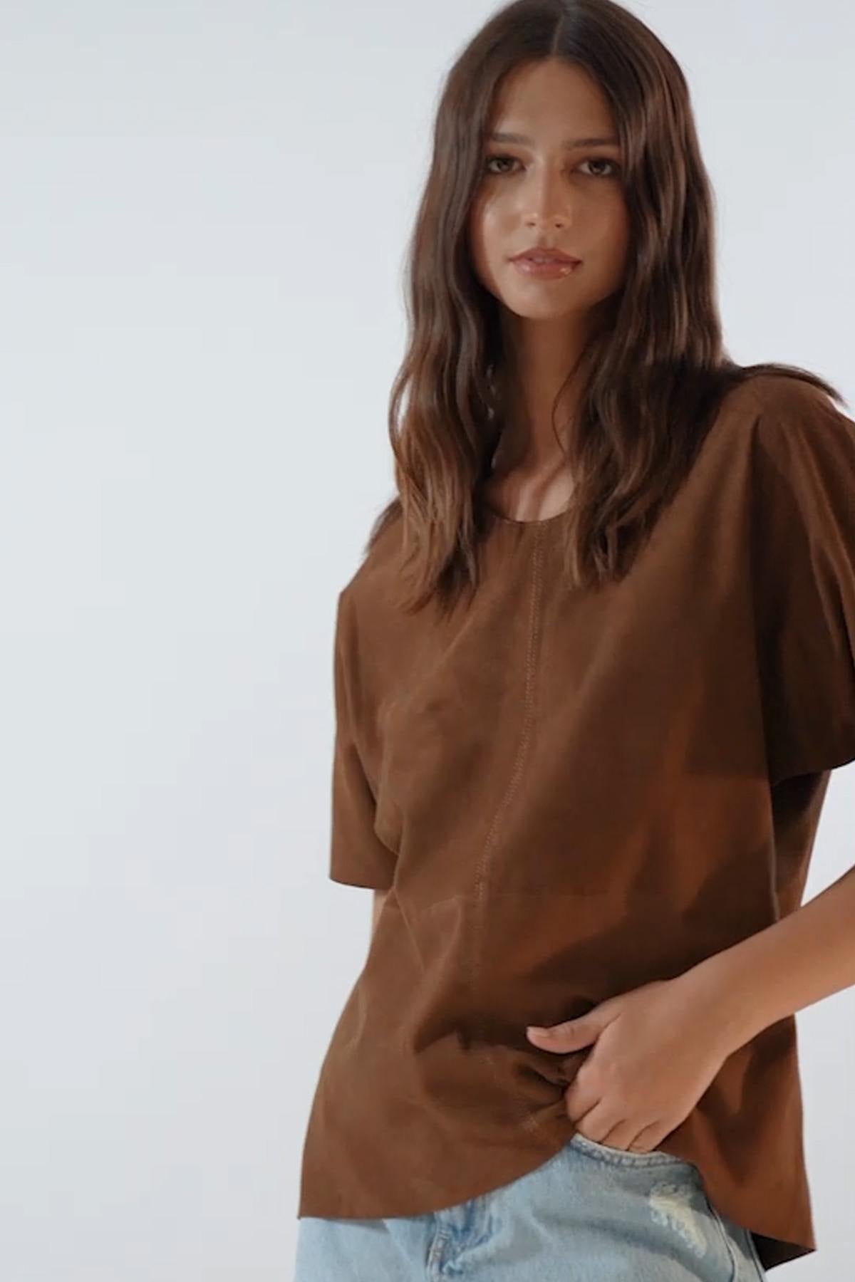 Loose fit cognac suede leather blouse - Image n°5