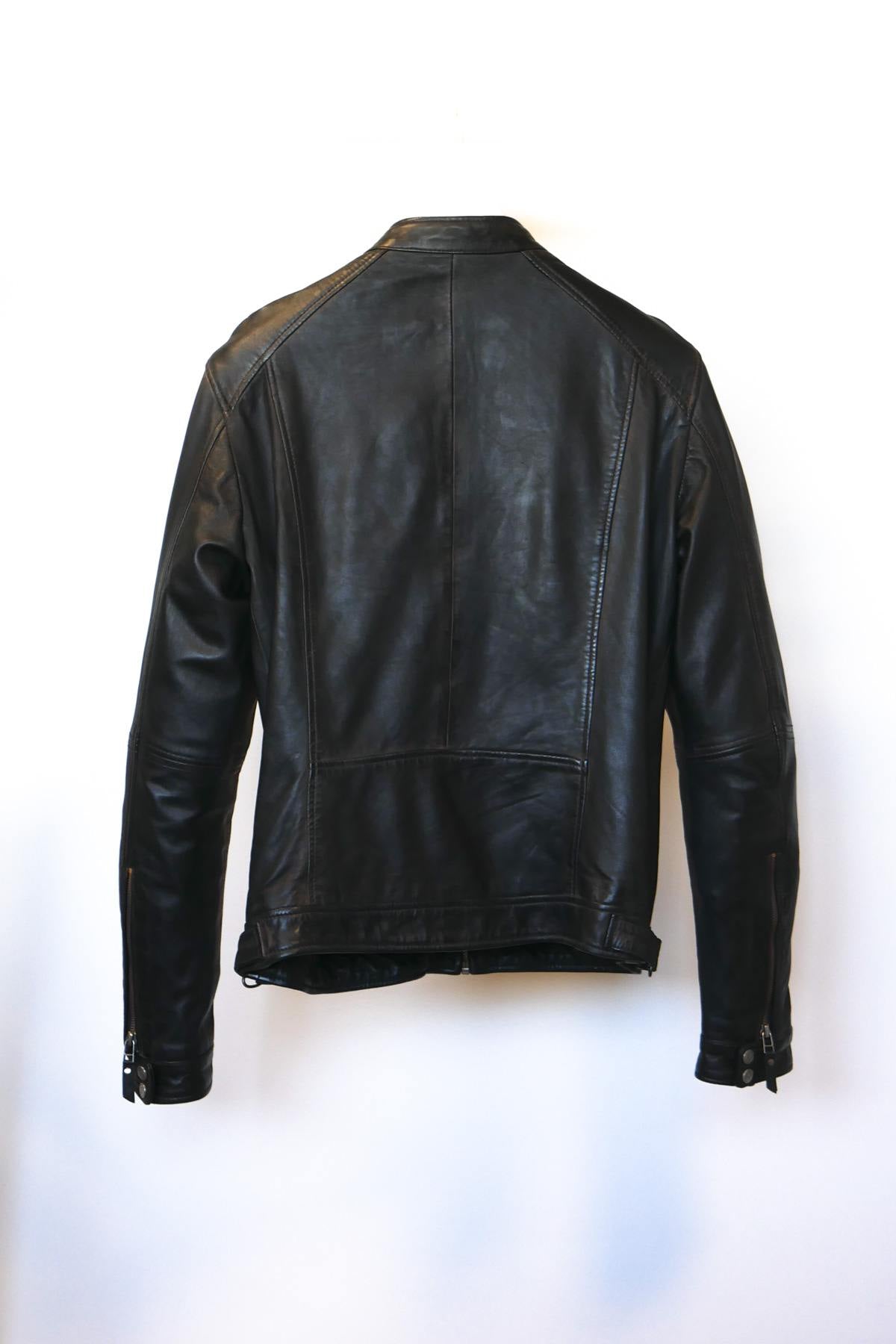 Men's black leather jacket with snap collar - Image n°3