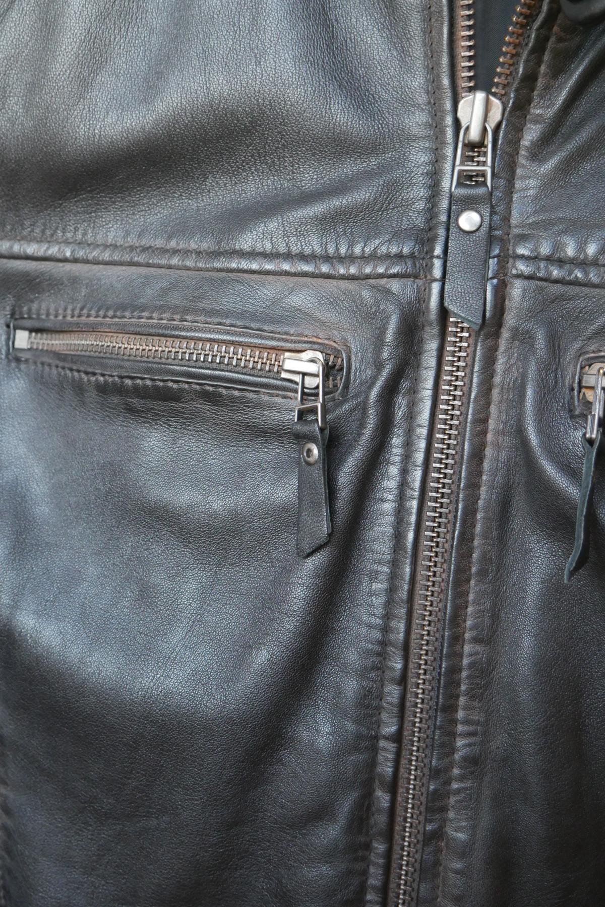 Men's black leather jacket with snap collar - Image n°4